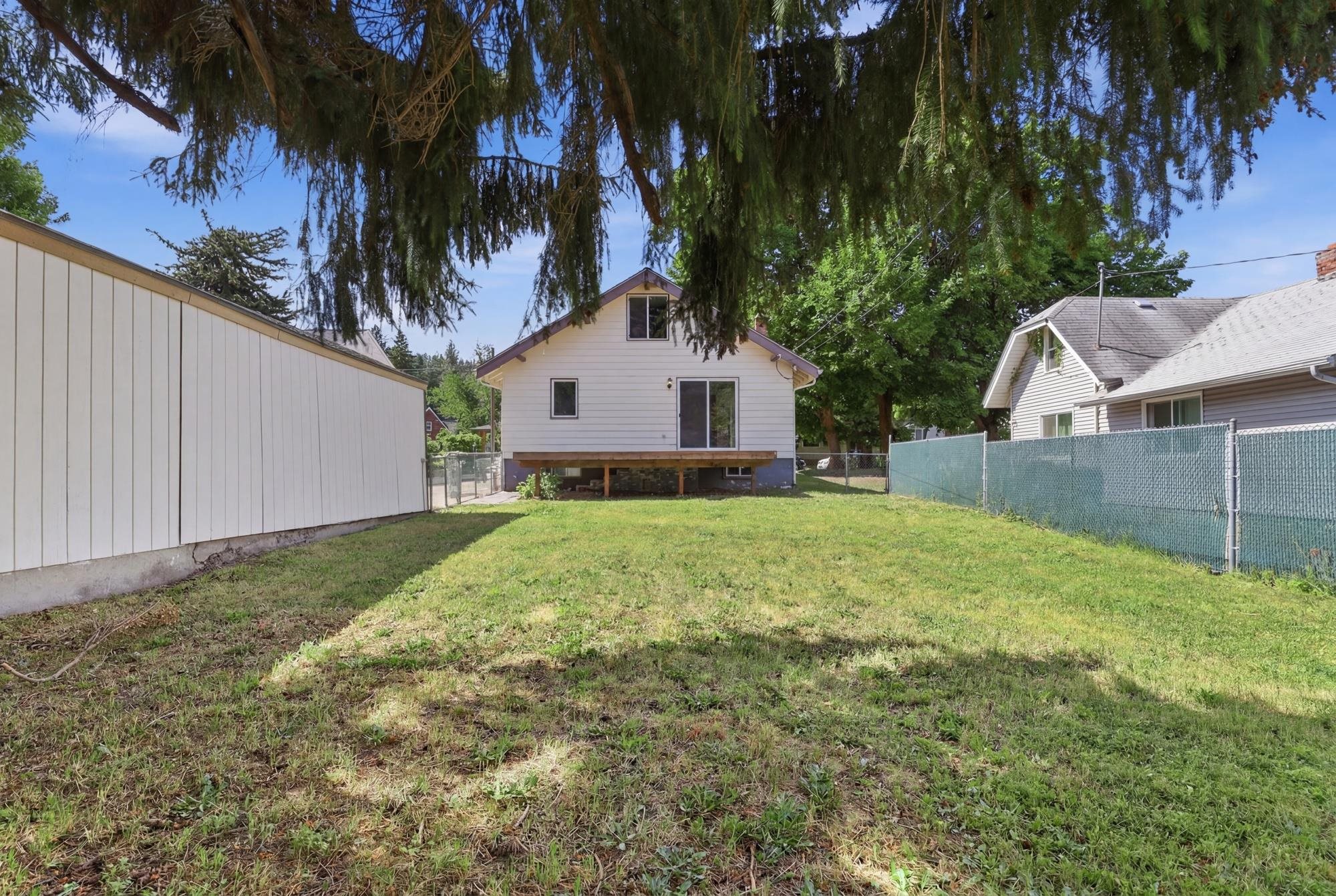 1623 E 15TH Ave - Photo 33