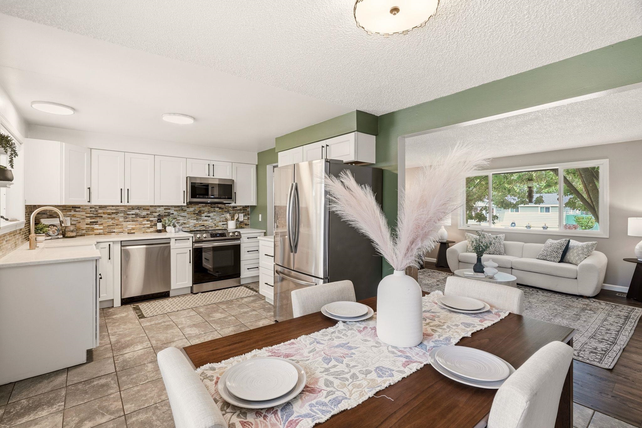 4221 W Everett Ave - Photo 7