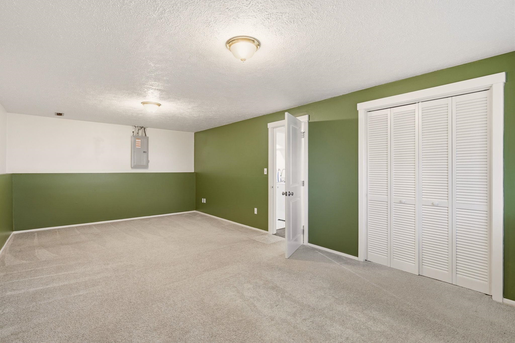 4221 W Everett Ave - Photo 28