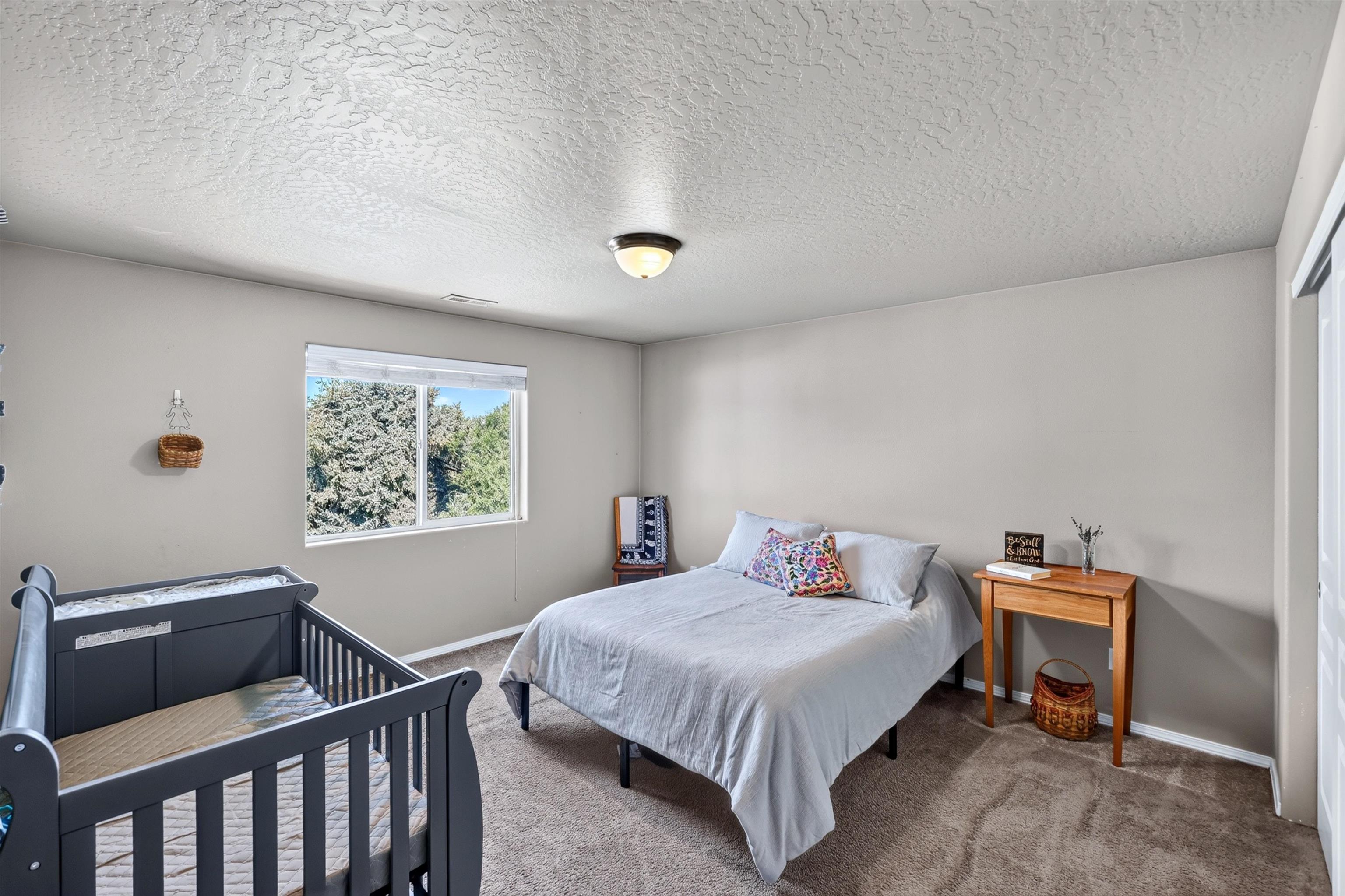 2813 N Harmony St - Photo 28