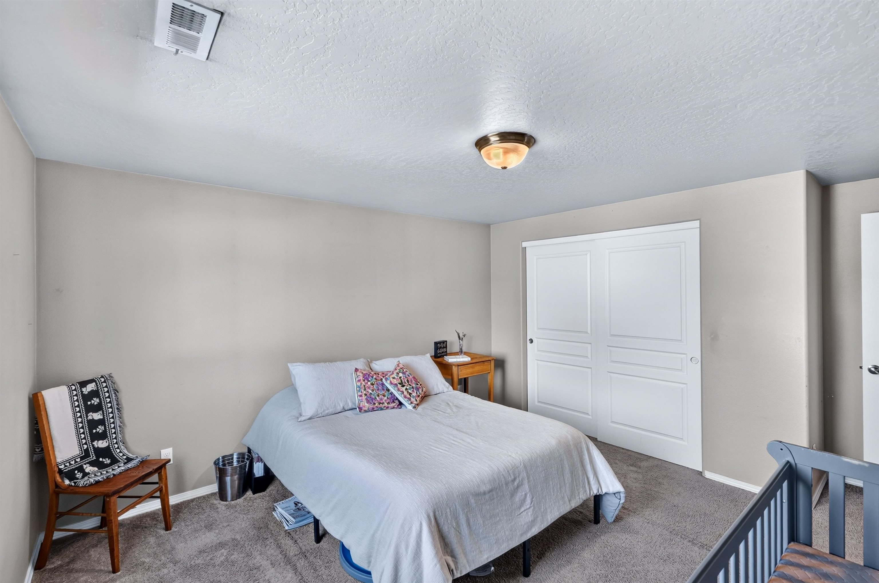 2813 N Harmony St - Photo 29