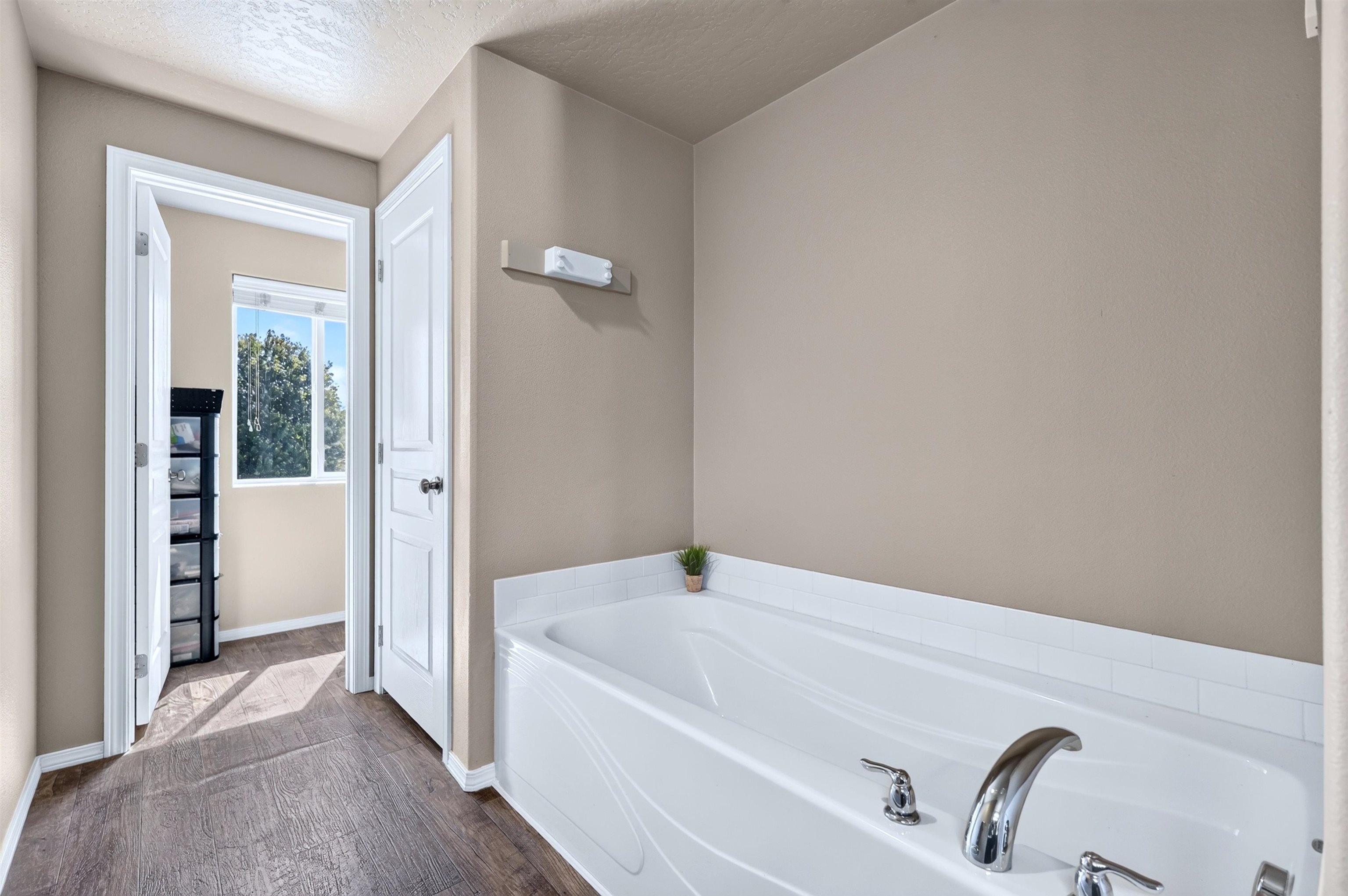 2813 N Harmony St - Photo 34