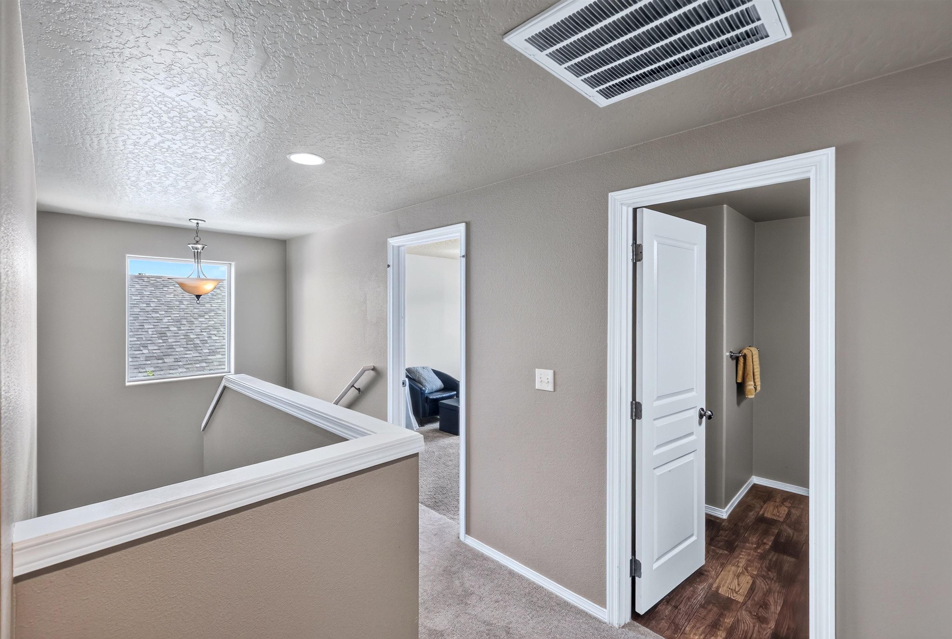 2813 N Harmony St - Photo 36