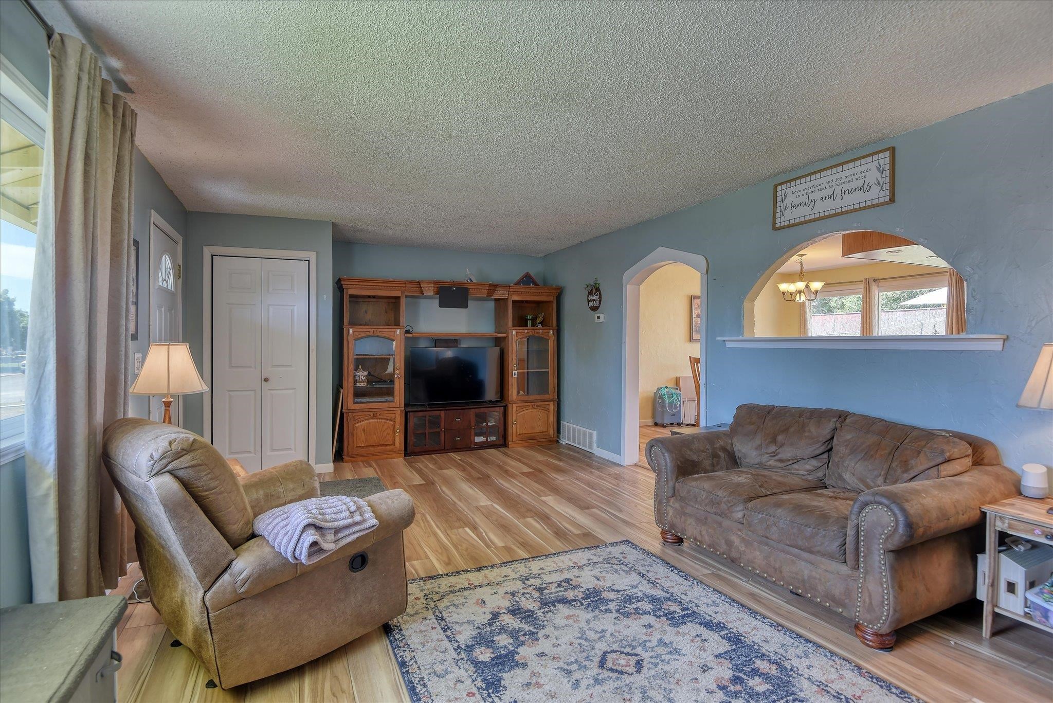 3907 E Cleveland Ave - Photo 5