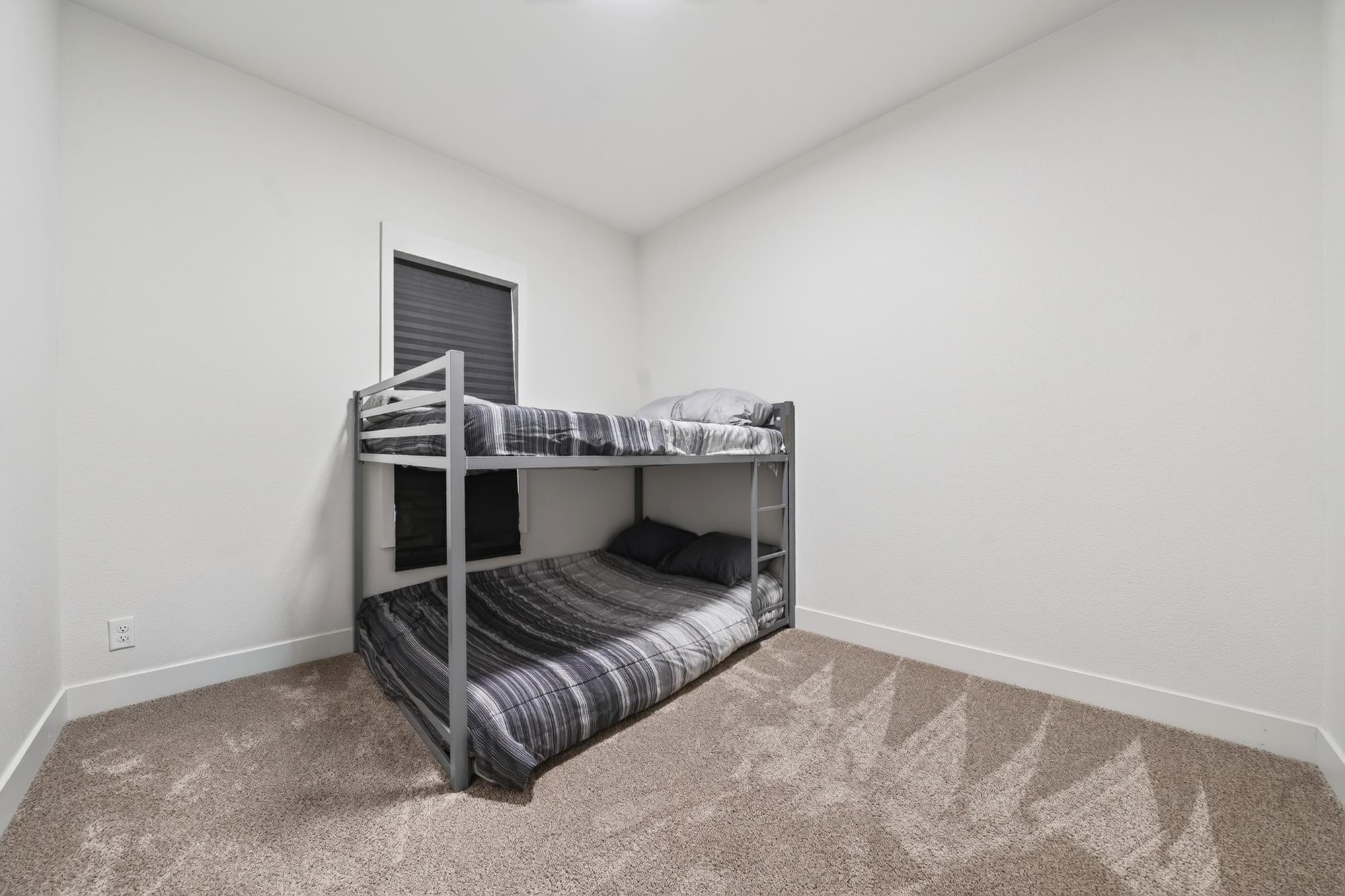 1507 N Maple St - Photo 12