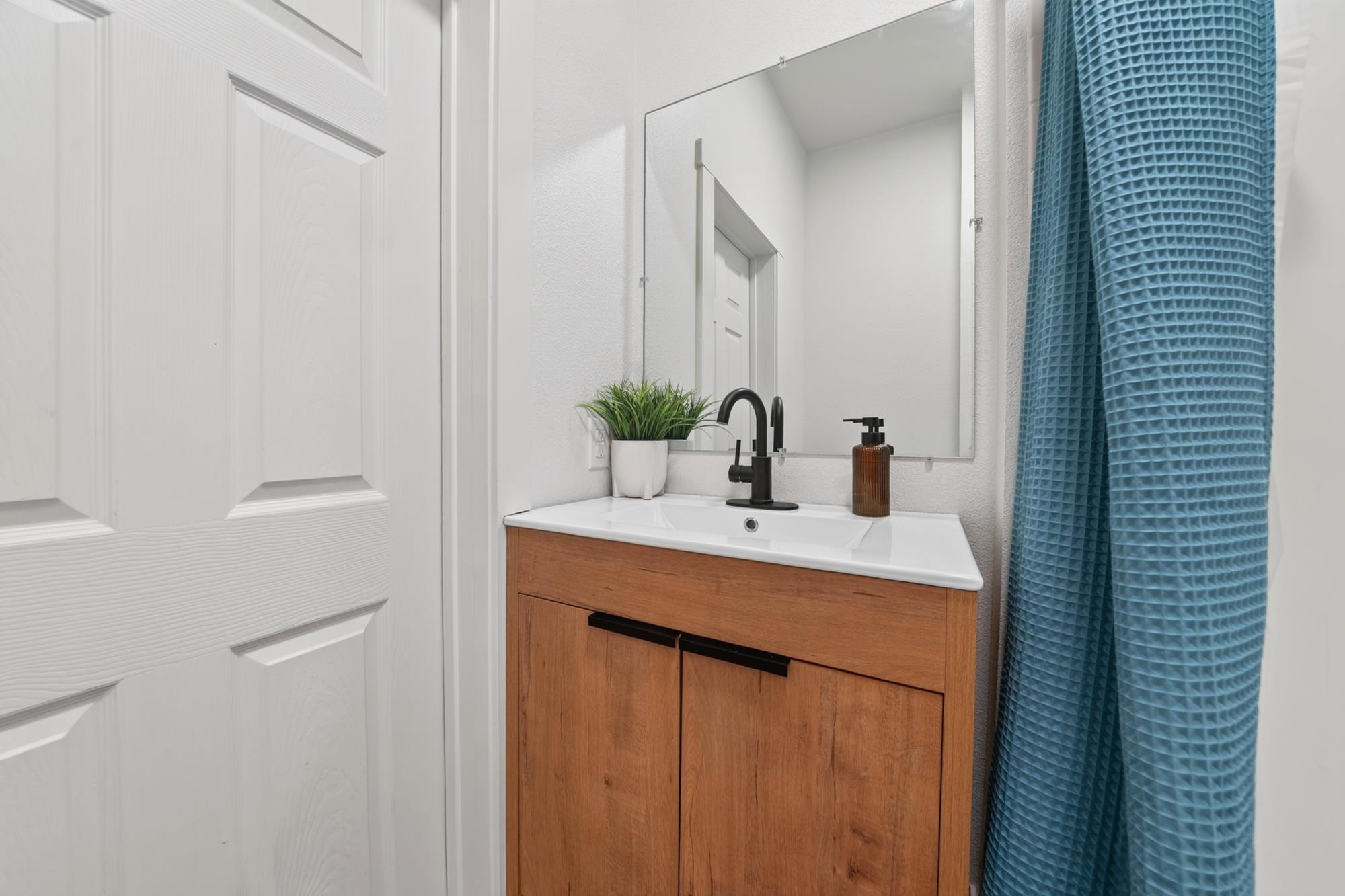 1507 N Maple St - Photo 26