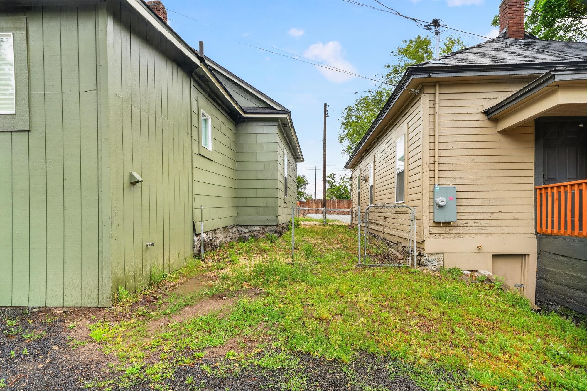 1507 N Maple St - Photo 30