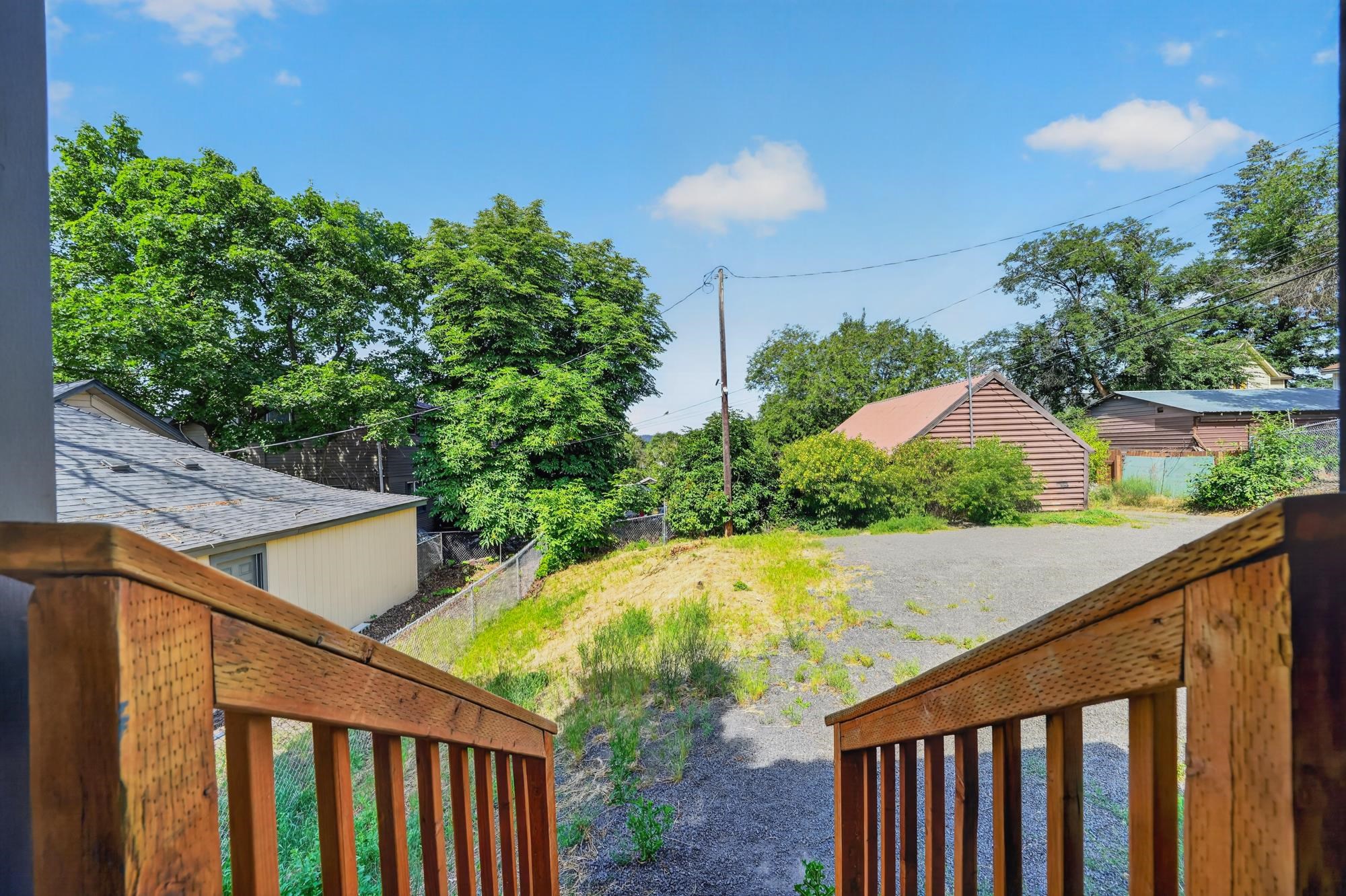 1507 N Maple St - Photo 32