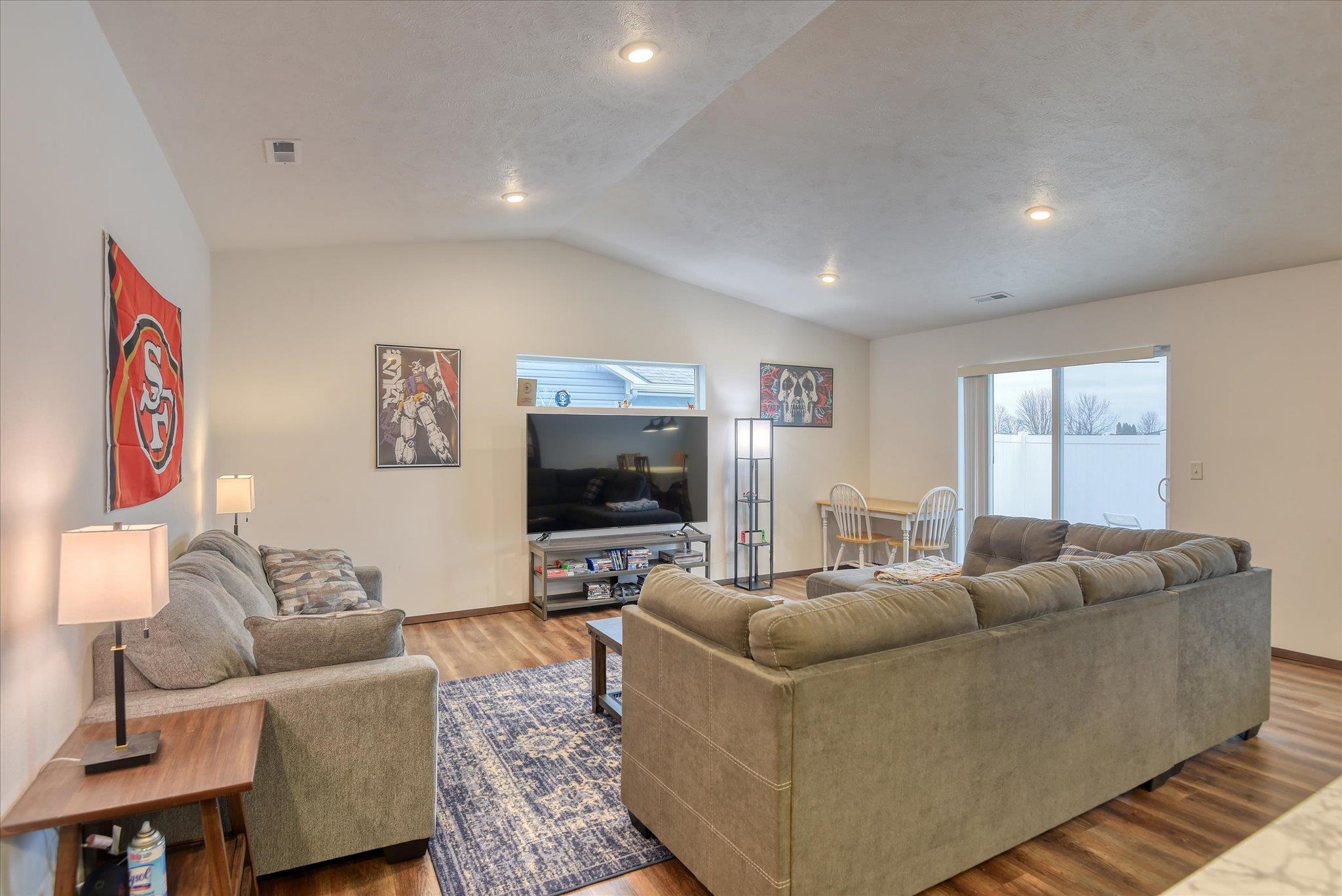 10330 W Salmonberry Rd - Photo 4