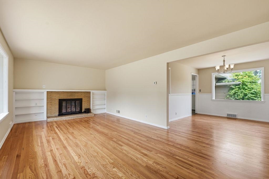 3003 S Bernard St - Photo 2
