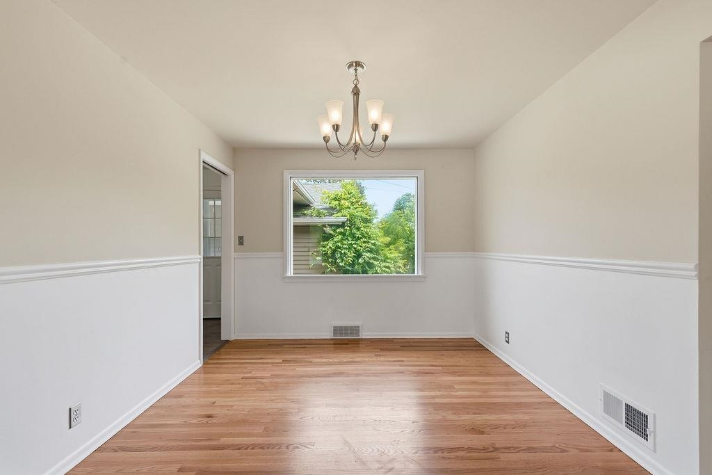 3003 S Bernard St - Photo 5