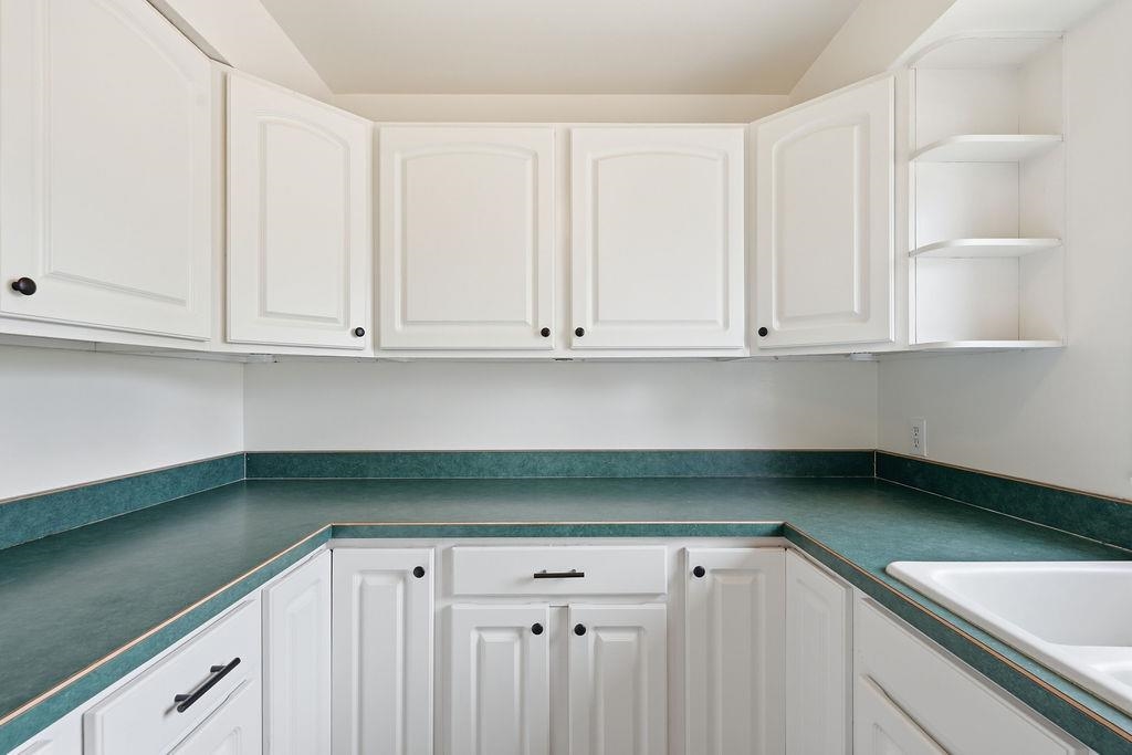 3003 S Bernard St - Photo 10