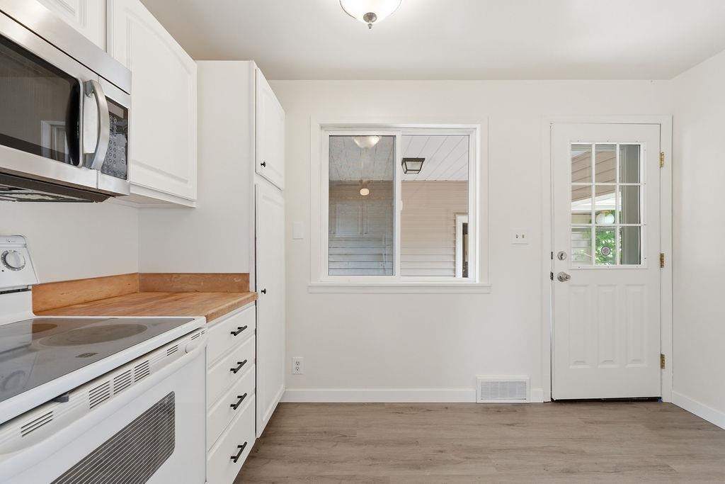 3003 S Bernard St - Photo 11