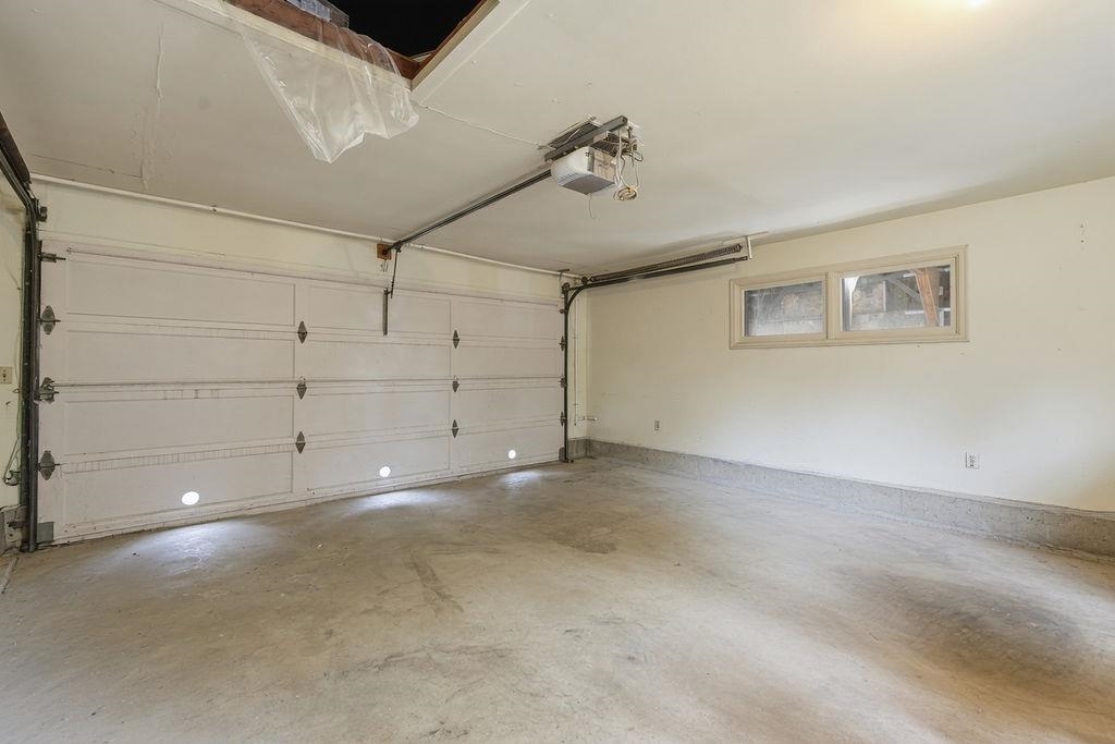 3003 S Bernard St - Photo 33