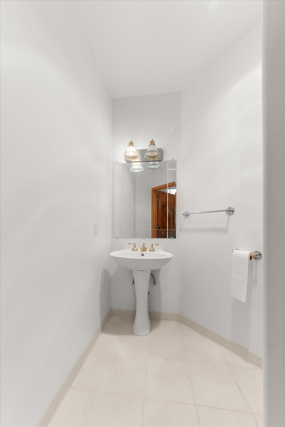 6821 E Bigelow Gulch Rd - Photo 24