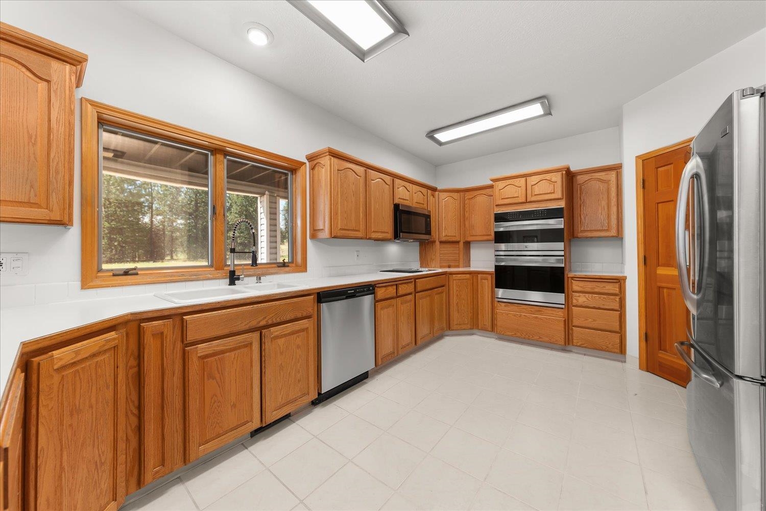 6821 E Bigelow Gulch Rd - Photo 39