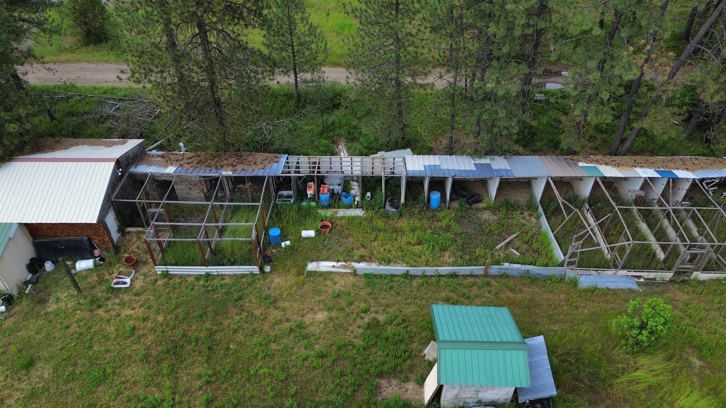 41724 N Newport Hwy - Photo 9