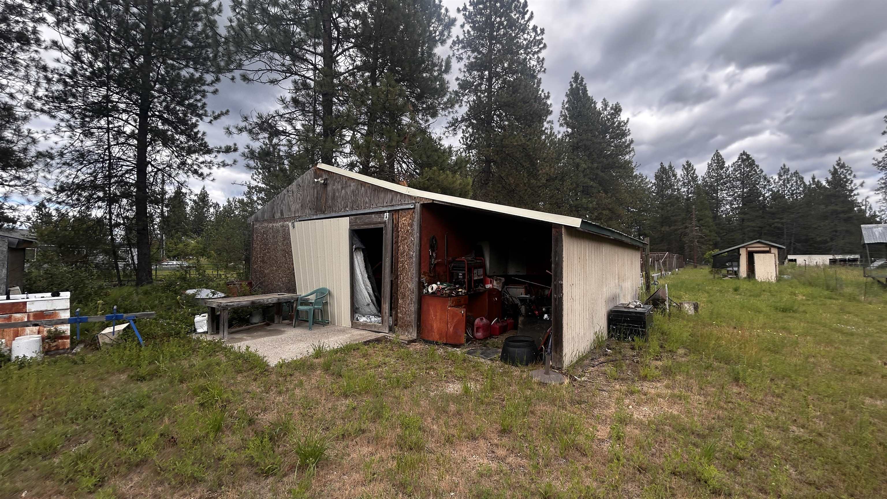 41724 N Newport Hwy - Photo 32