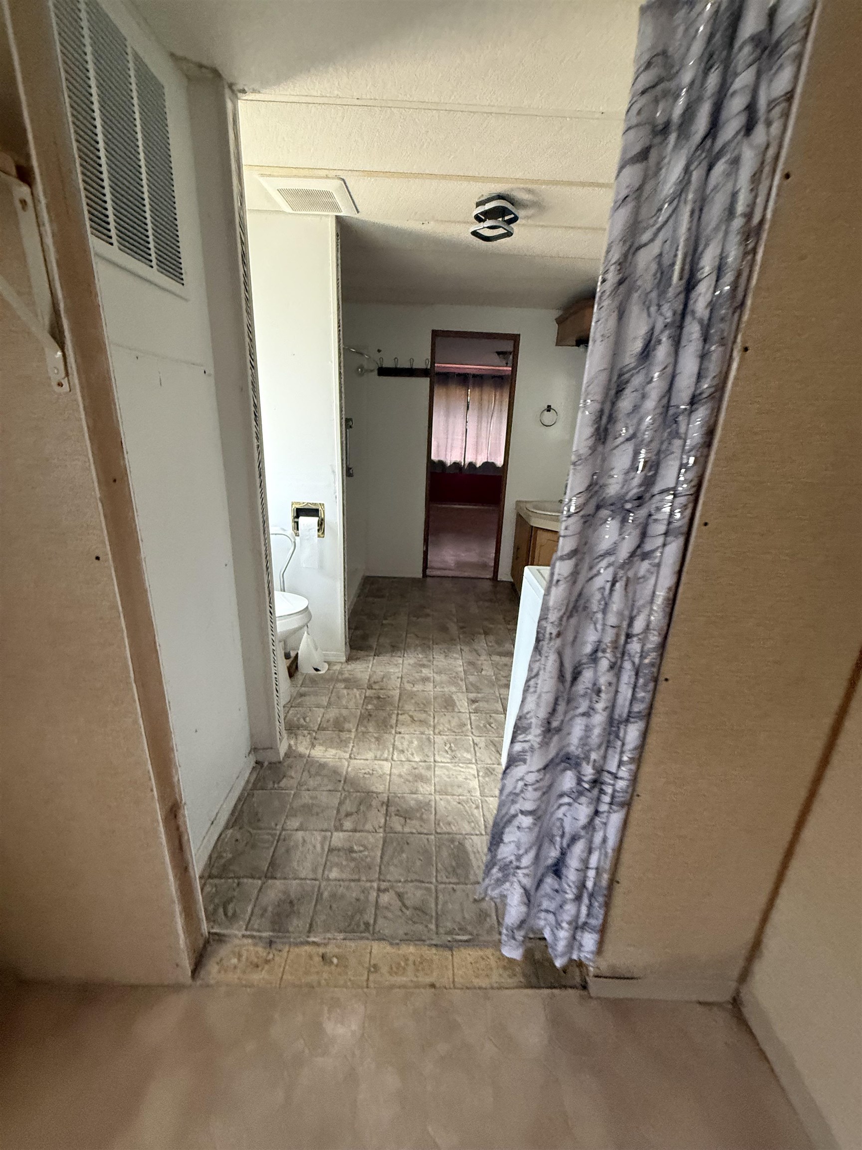 7303 N Crestline Ave - Photo 13