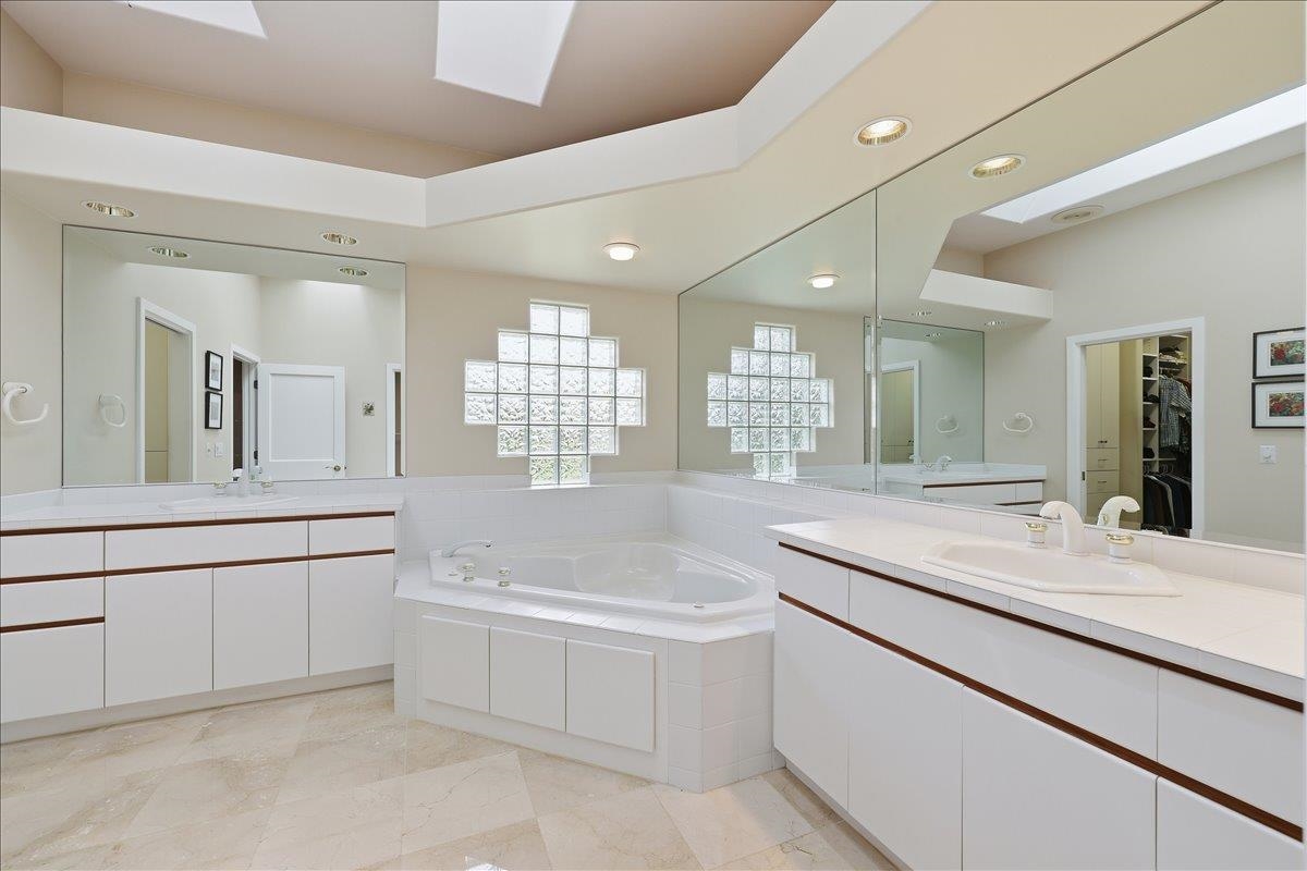 5010 S Woodfield Ln - Photo 21