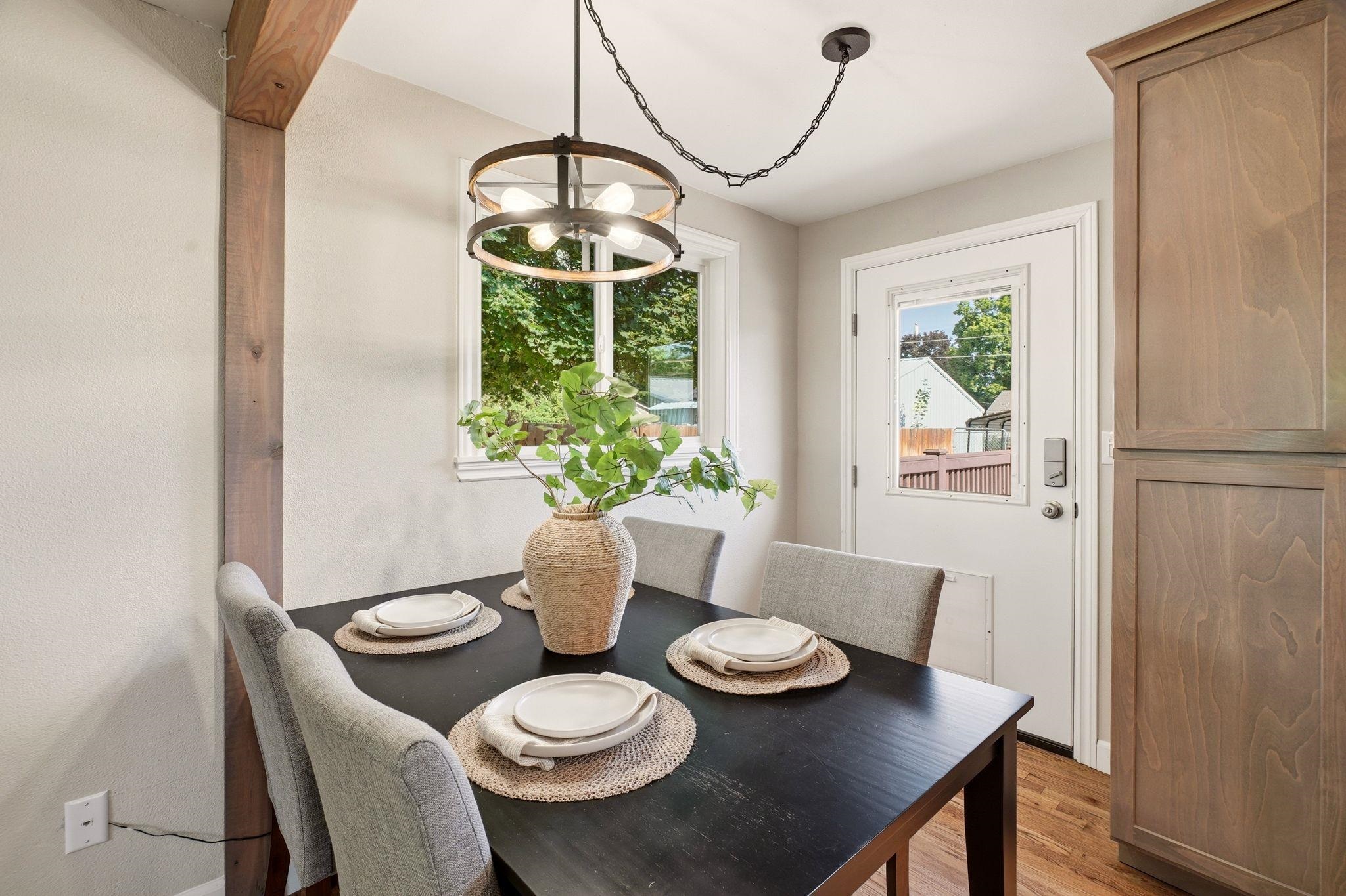 2704 W Queen Ave - Photo 8