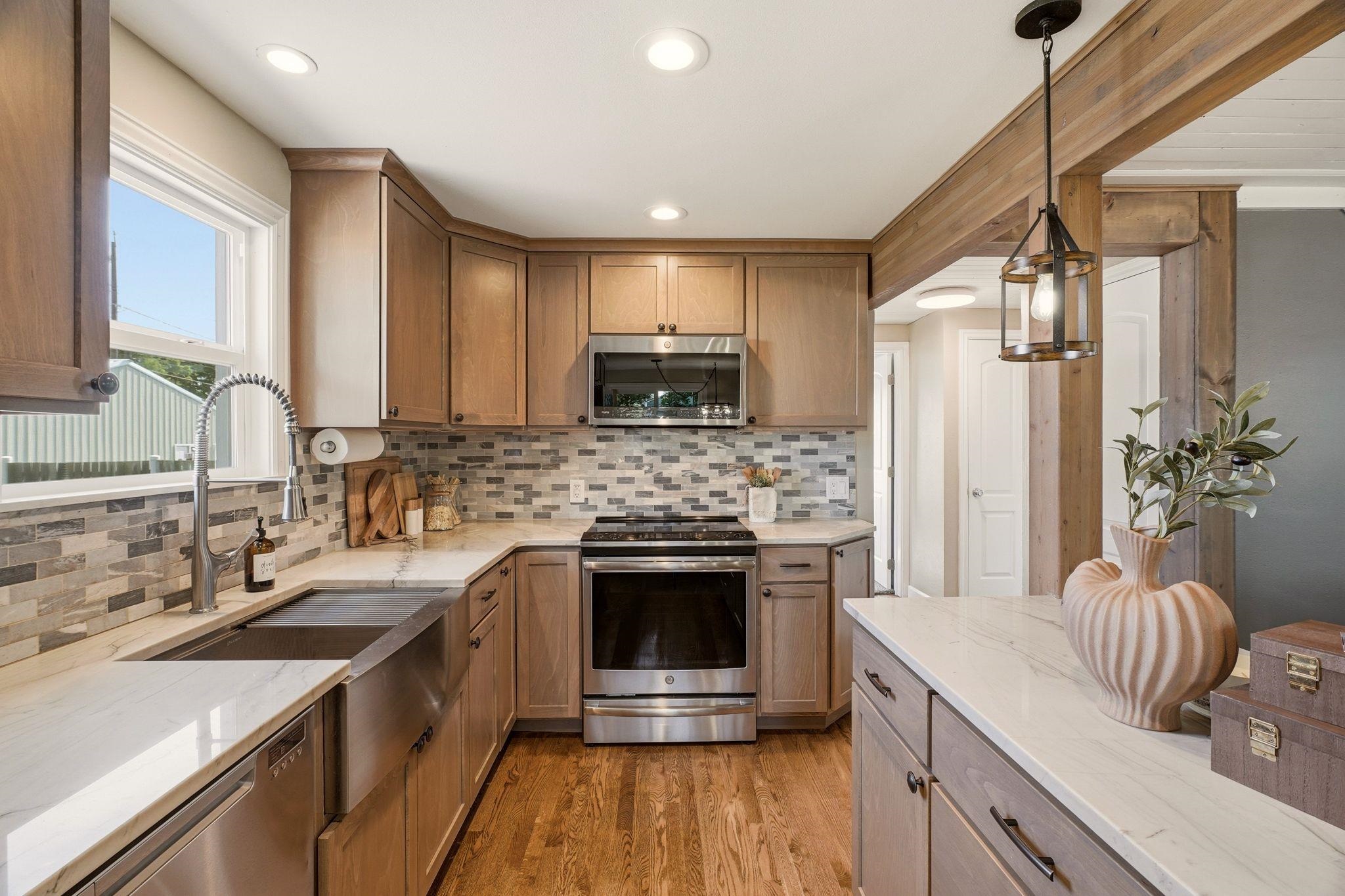 2704 W Queen Ave - Photo 10