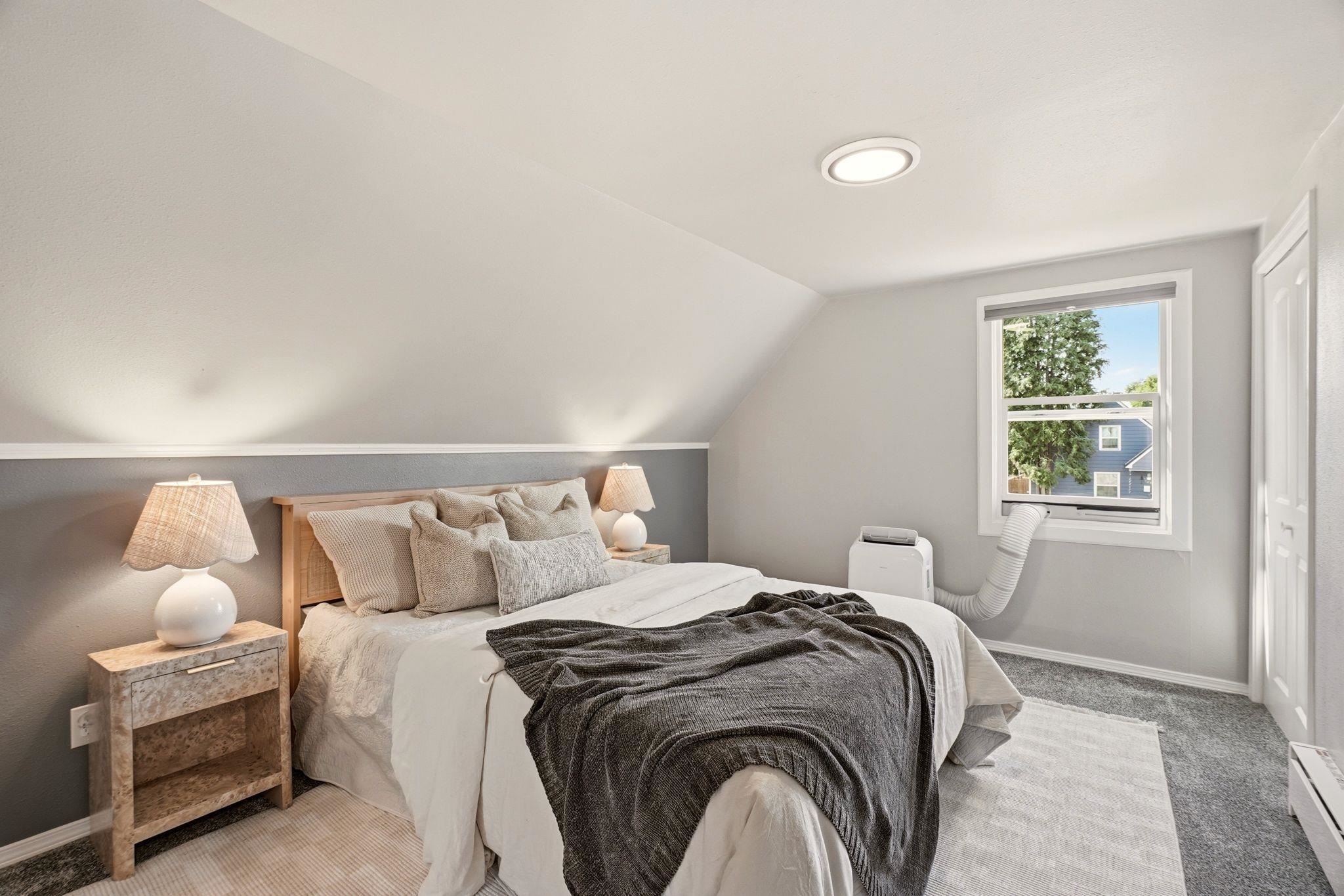 2704 W Queen Ave - Photo 14