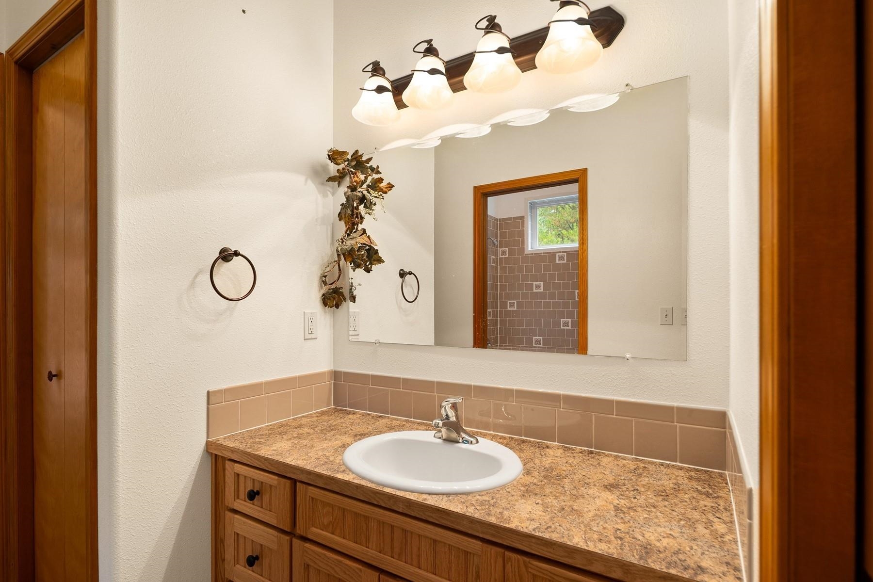7001 E Chattaroy Rd - Photo 27