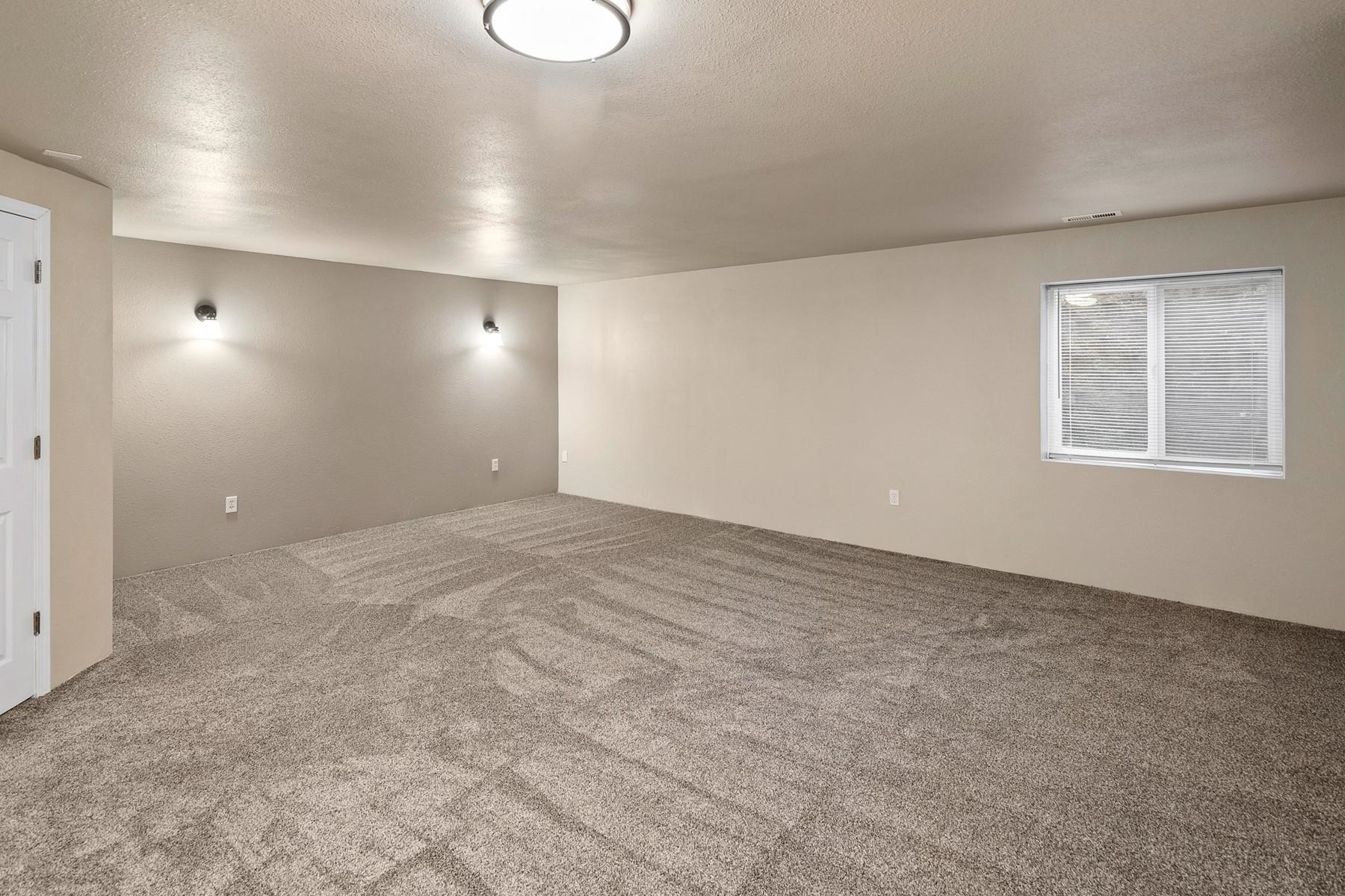 7001 E Chattaroy Rd - Photo 40