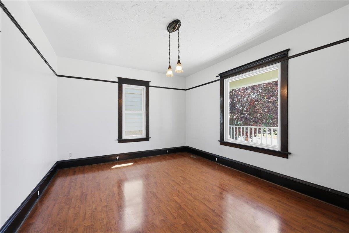 1903 E Glass Ave - Photo 5