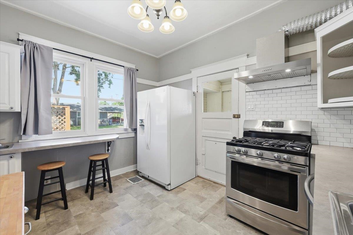 1903 E Glass Ave - Photo 10