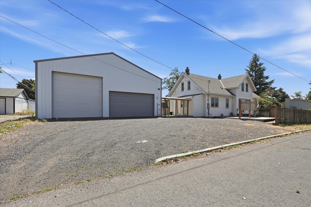 1903 E Glass Ave - Photo 30