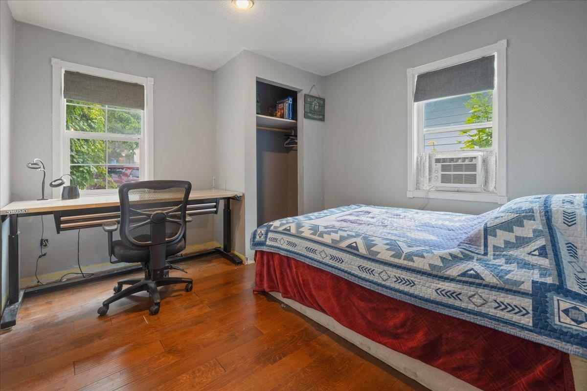 1011 S Wright Blvd - Photo 16