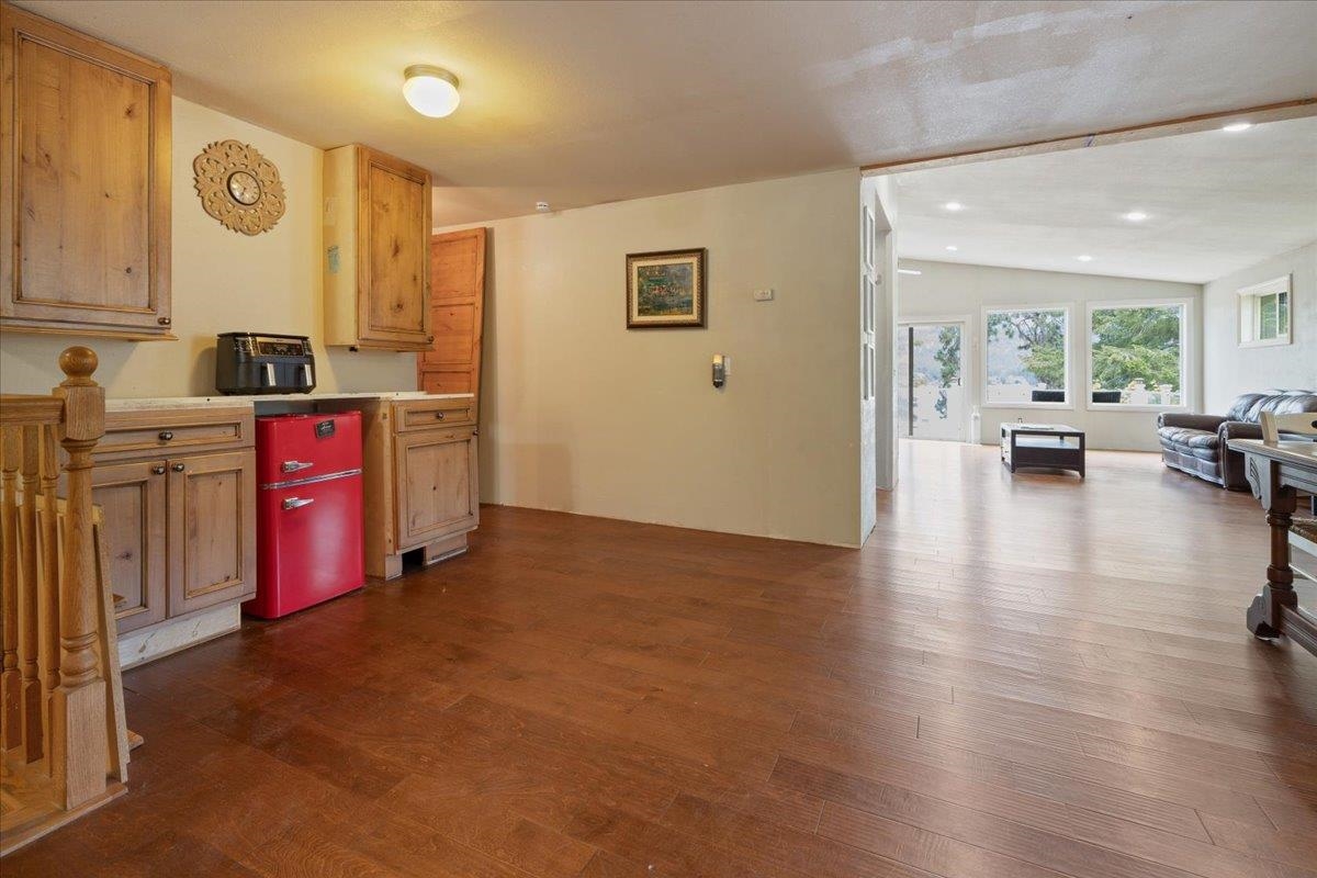 1011 S Wright Blvd - Photo 20