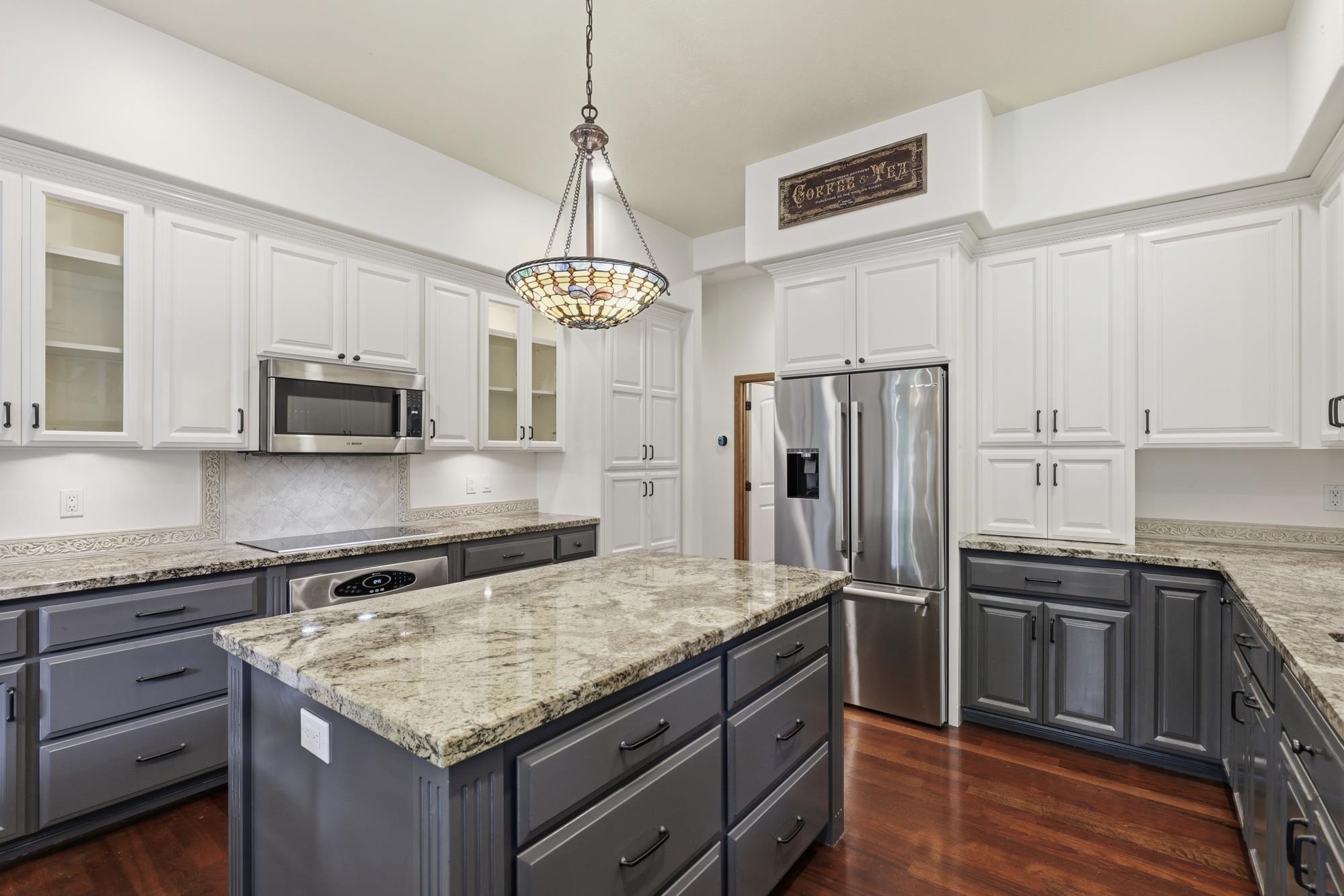 710 E Erica Ct - Photo 11