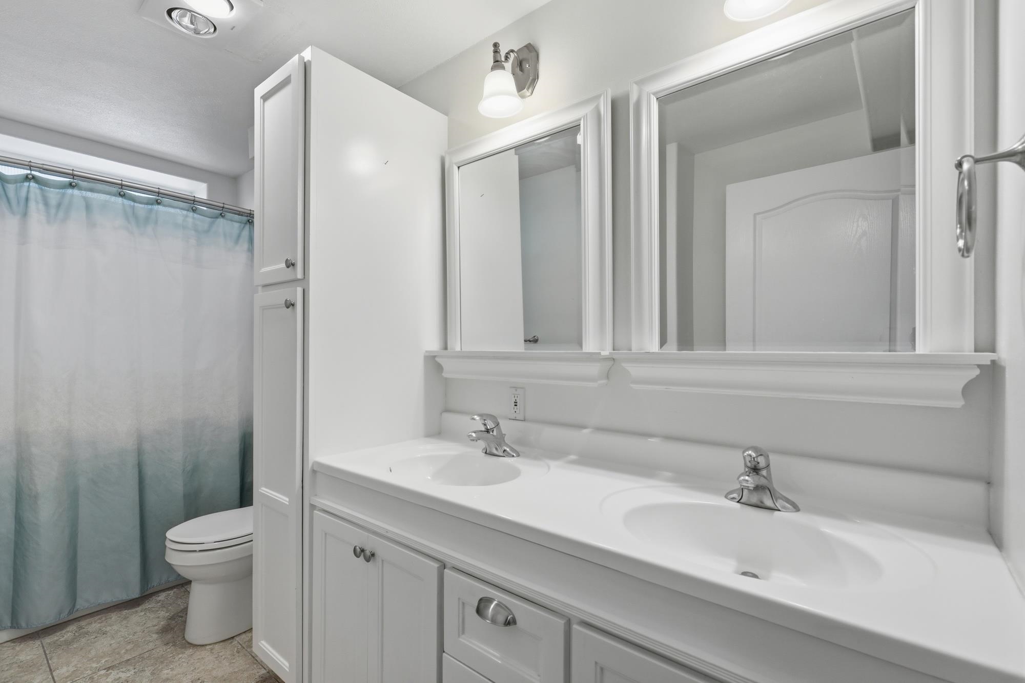 710 E Erica Ct - Photo 25