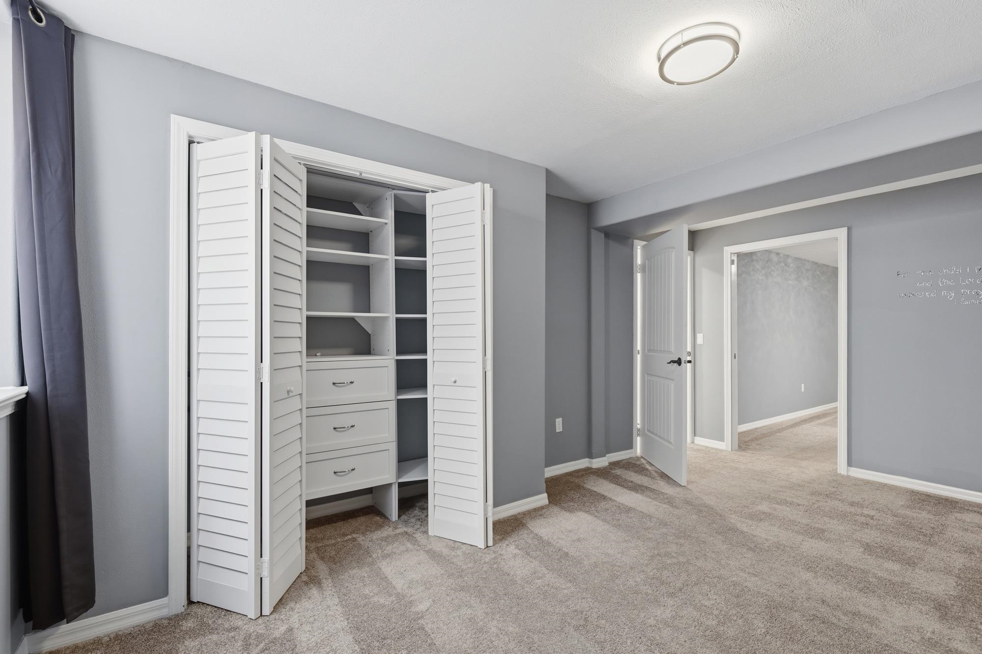 710 E Erica Ct - Photo 26