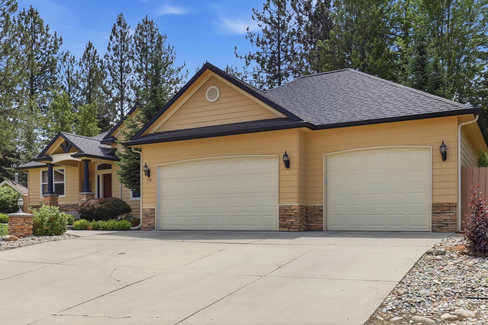 710 E Erica Ct - Photo 33