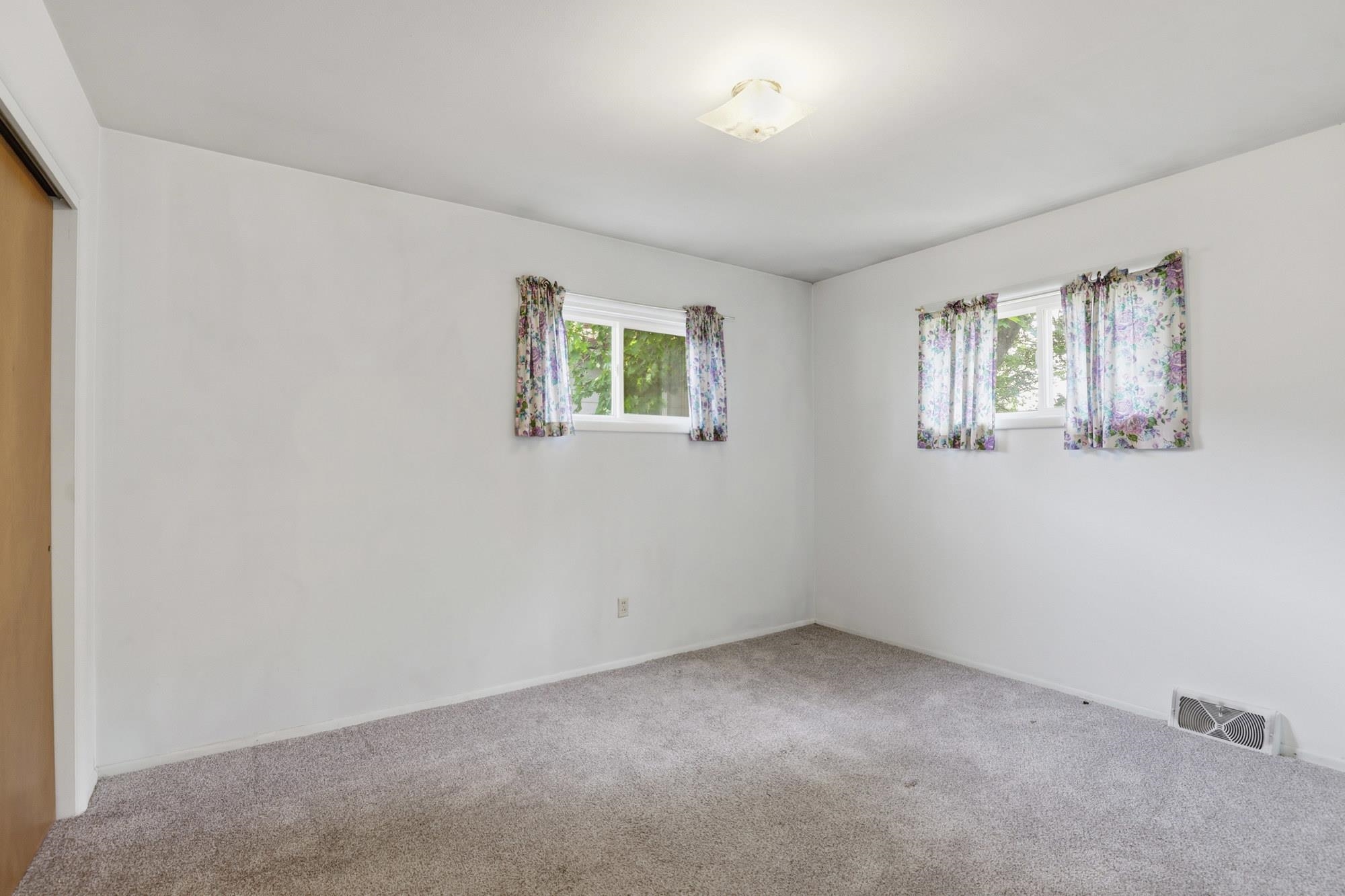 10310 E Dean Ave - Photo 15