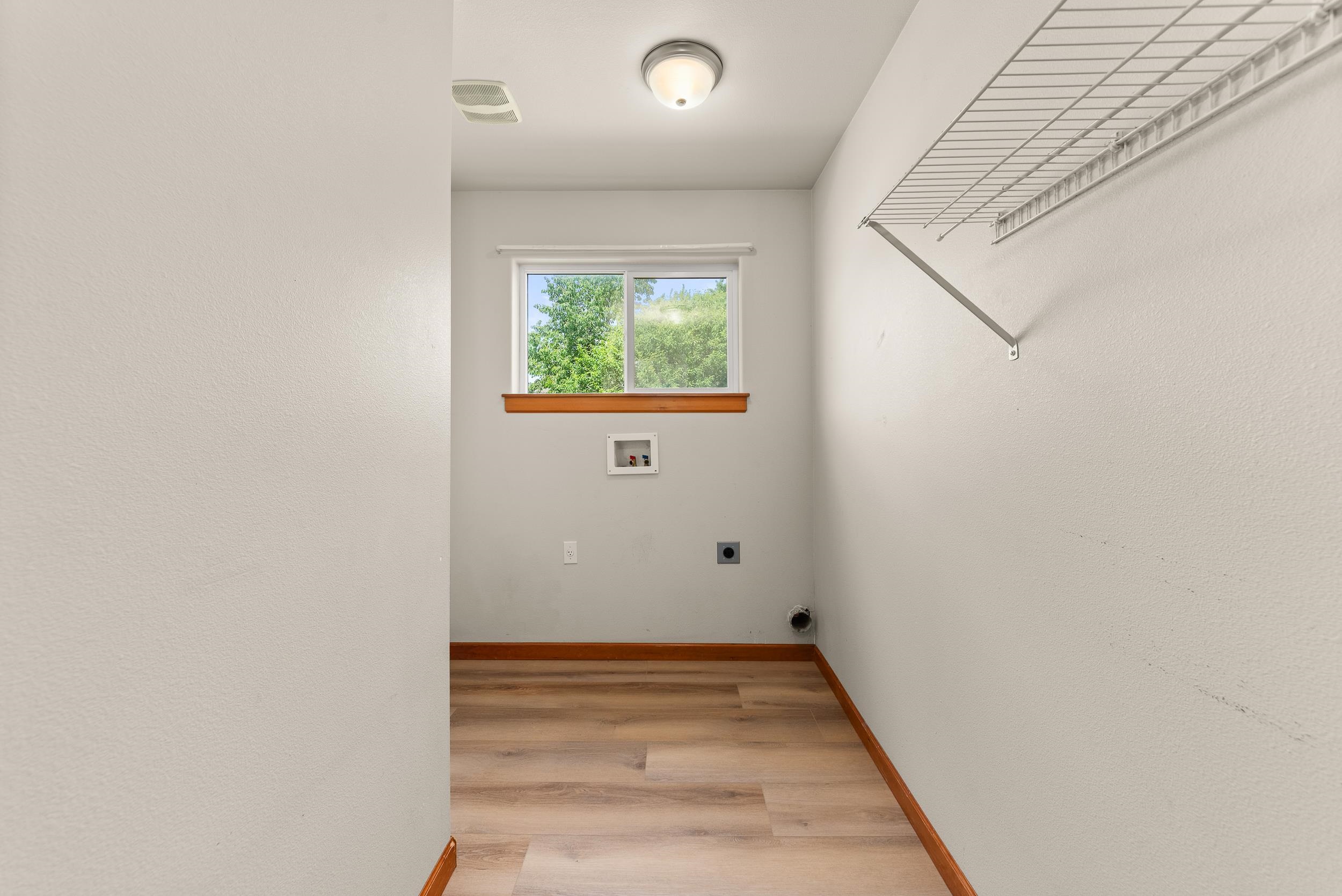 1613 E Beacon Ln - Photo 20