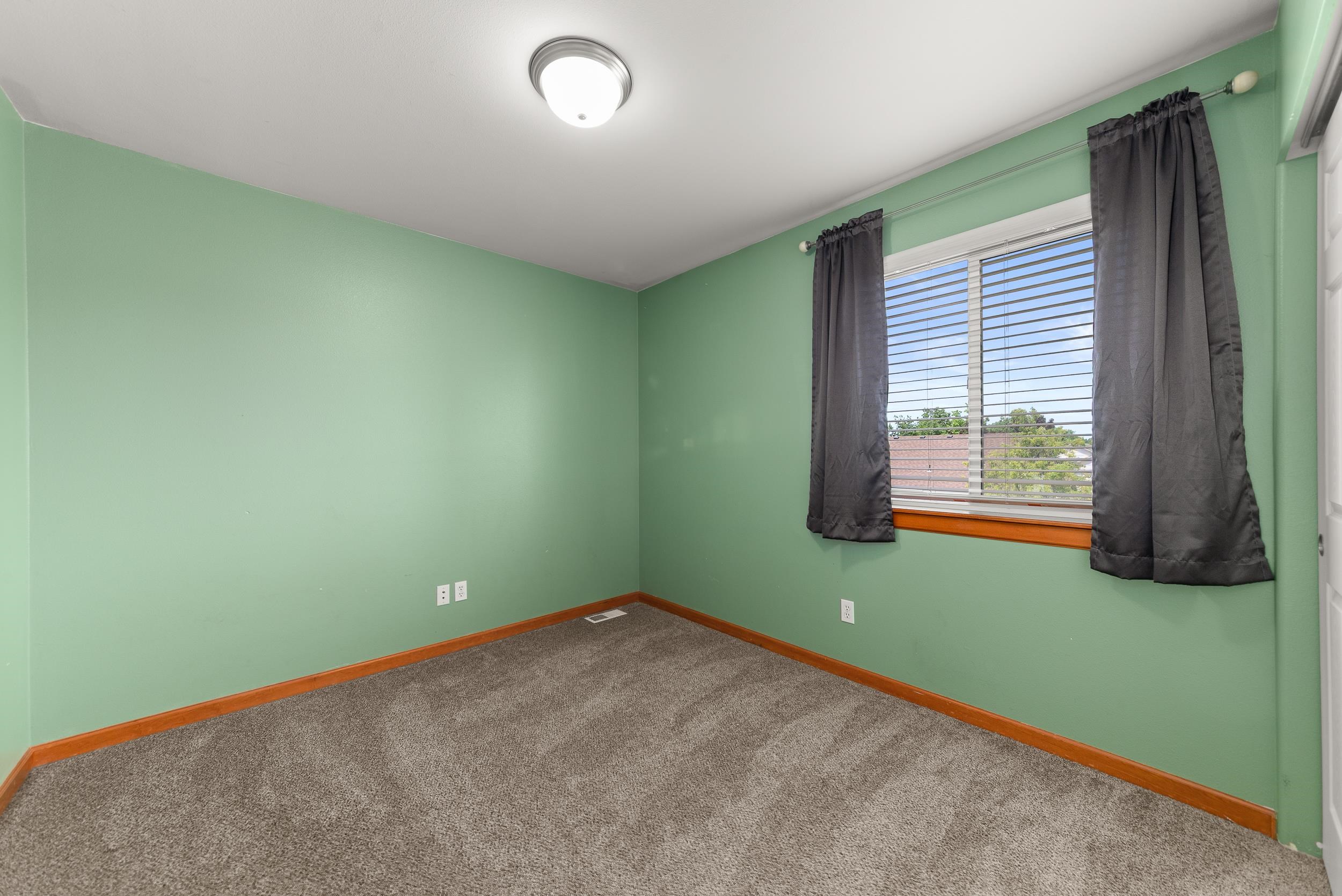 1613 E Beacon Ln - Photo 25