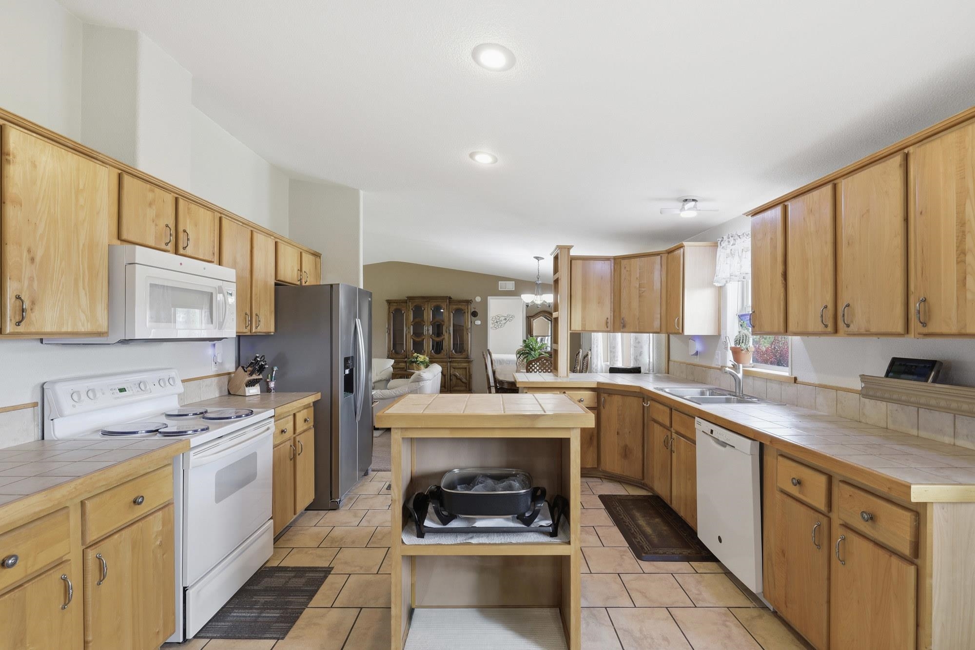 1702 W Denison-Chattaroy Rd - Photo 9