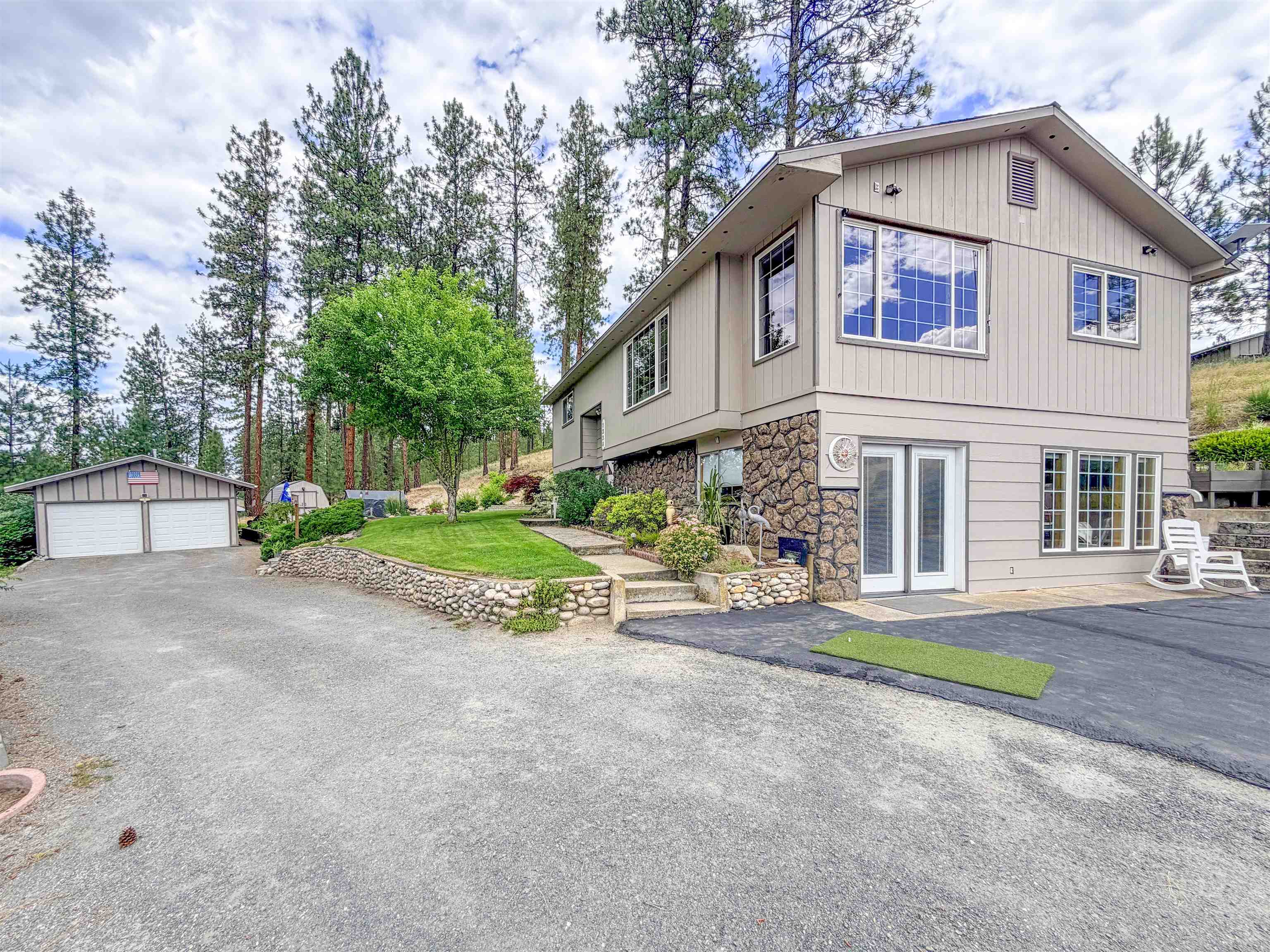 1338 W Old Kettle Rd - Photo 3