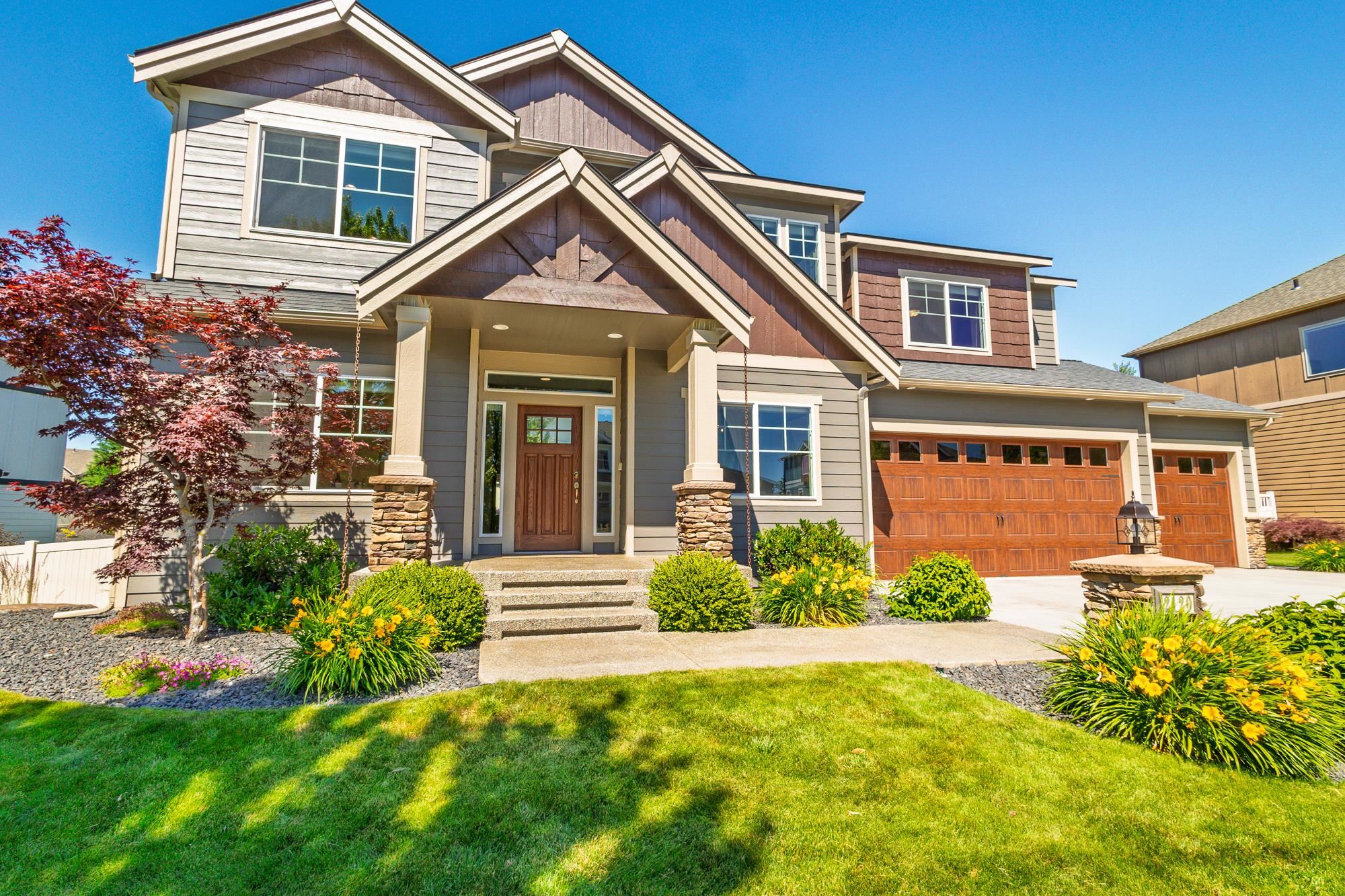 2120 S Selkirk Dr - Photo 1