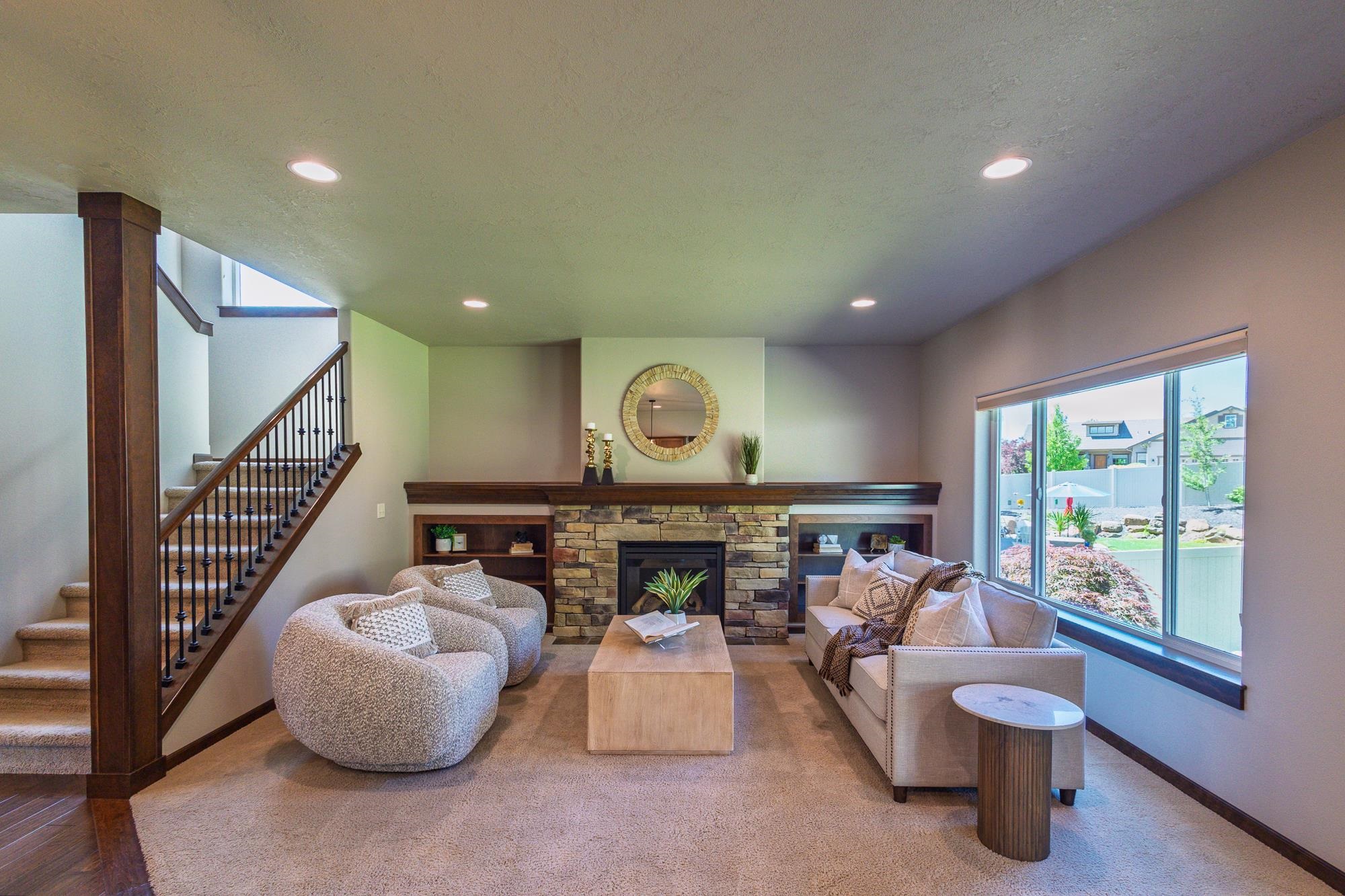 2120 S Selkirk Dr - Photo 3