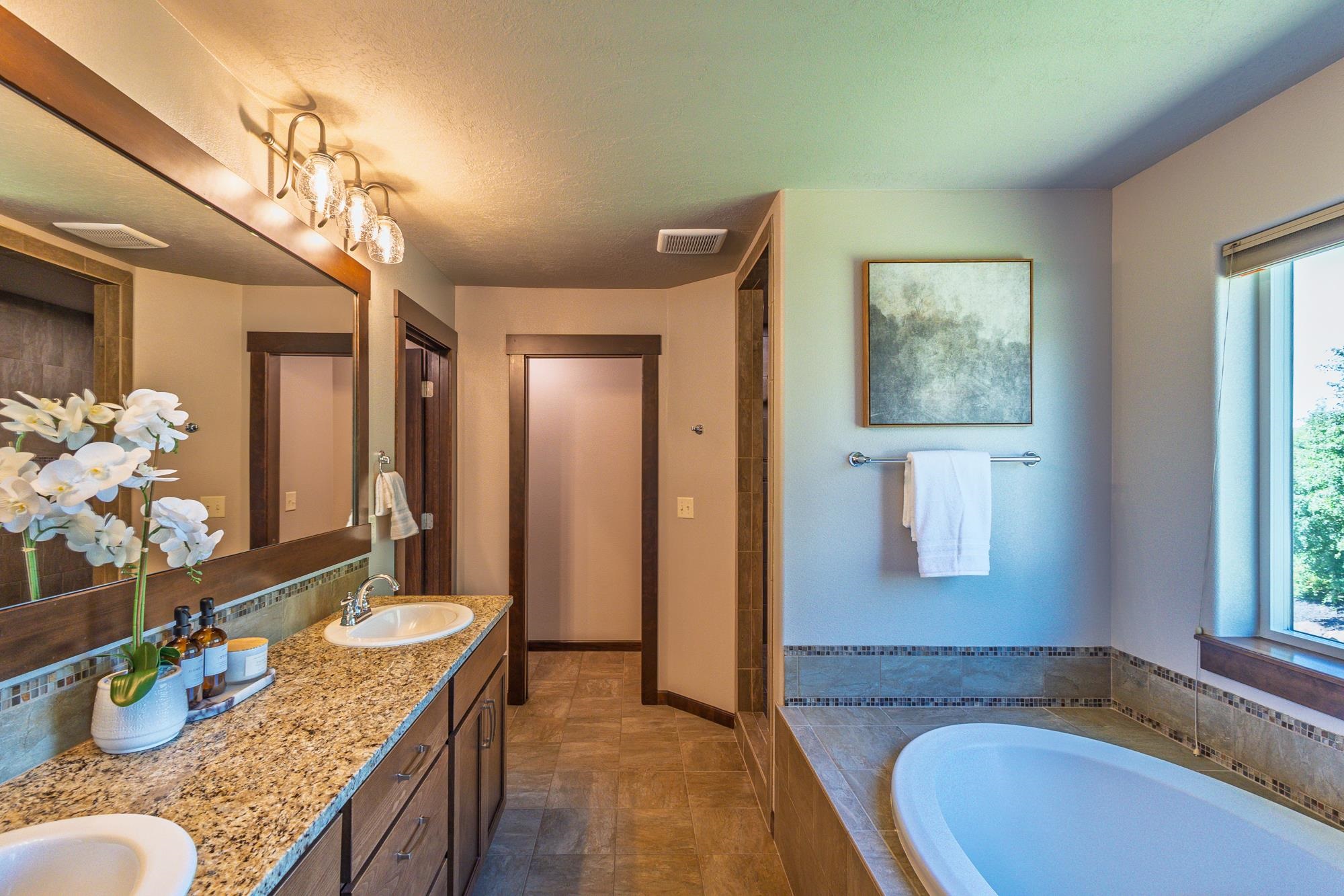 2120 S Selkirk Dr - Photo 18