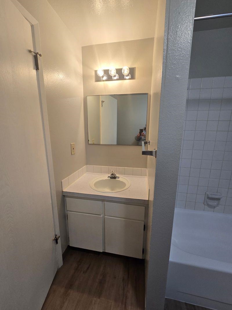 1902 E Everett Ave - Photo 7