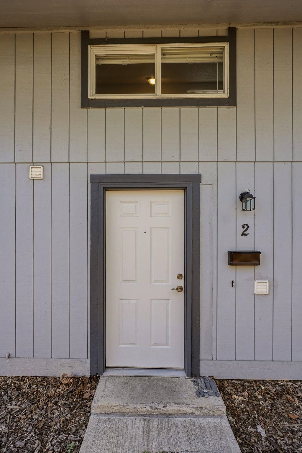 1824 & 1830 W Maxwell Ave - Photo 3