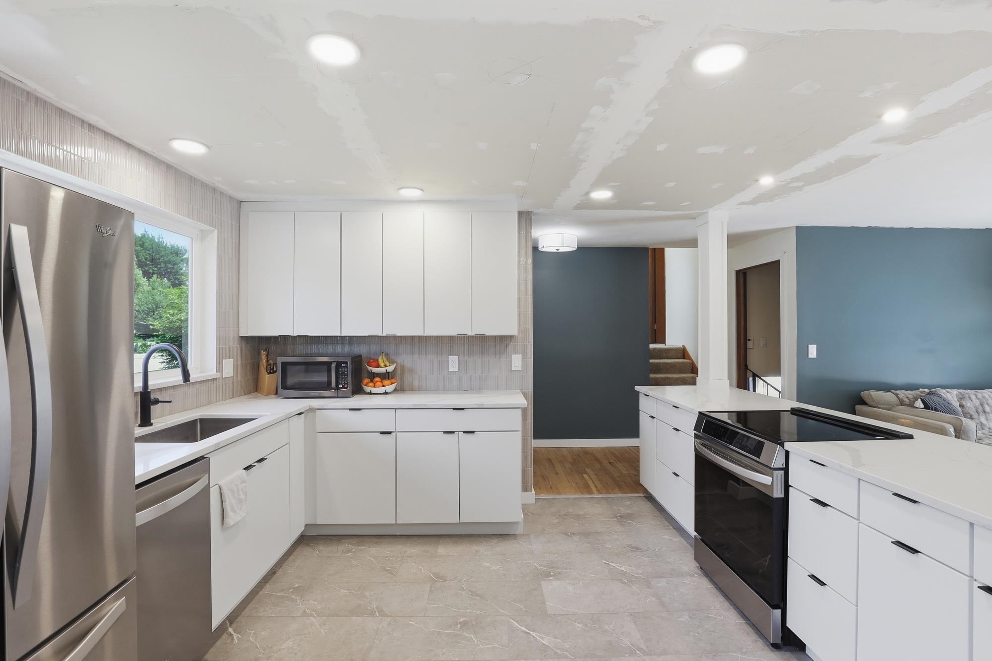 413 N 3rd St - Photo 13