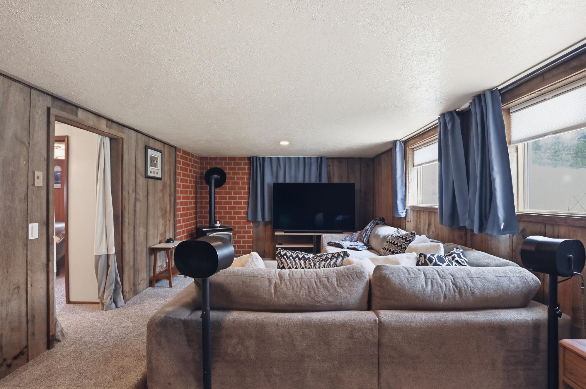 413 N 3rd St - Photo 27